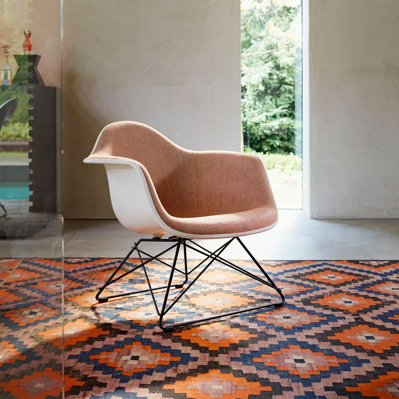 Eames RE Plastic Armchair LAR 17 Emerald, Basic Dark Base