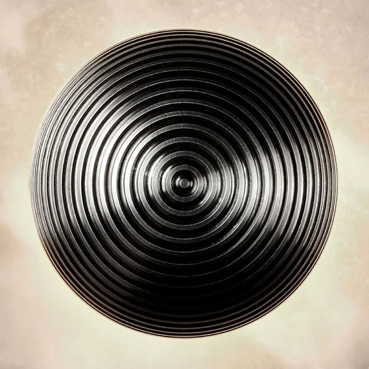 Median : 4 Surface - Aged Brass  - 2