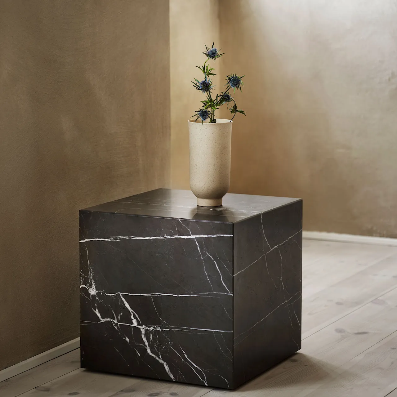 Plinth Cubic sidebord