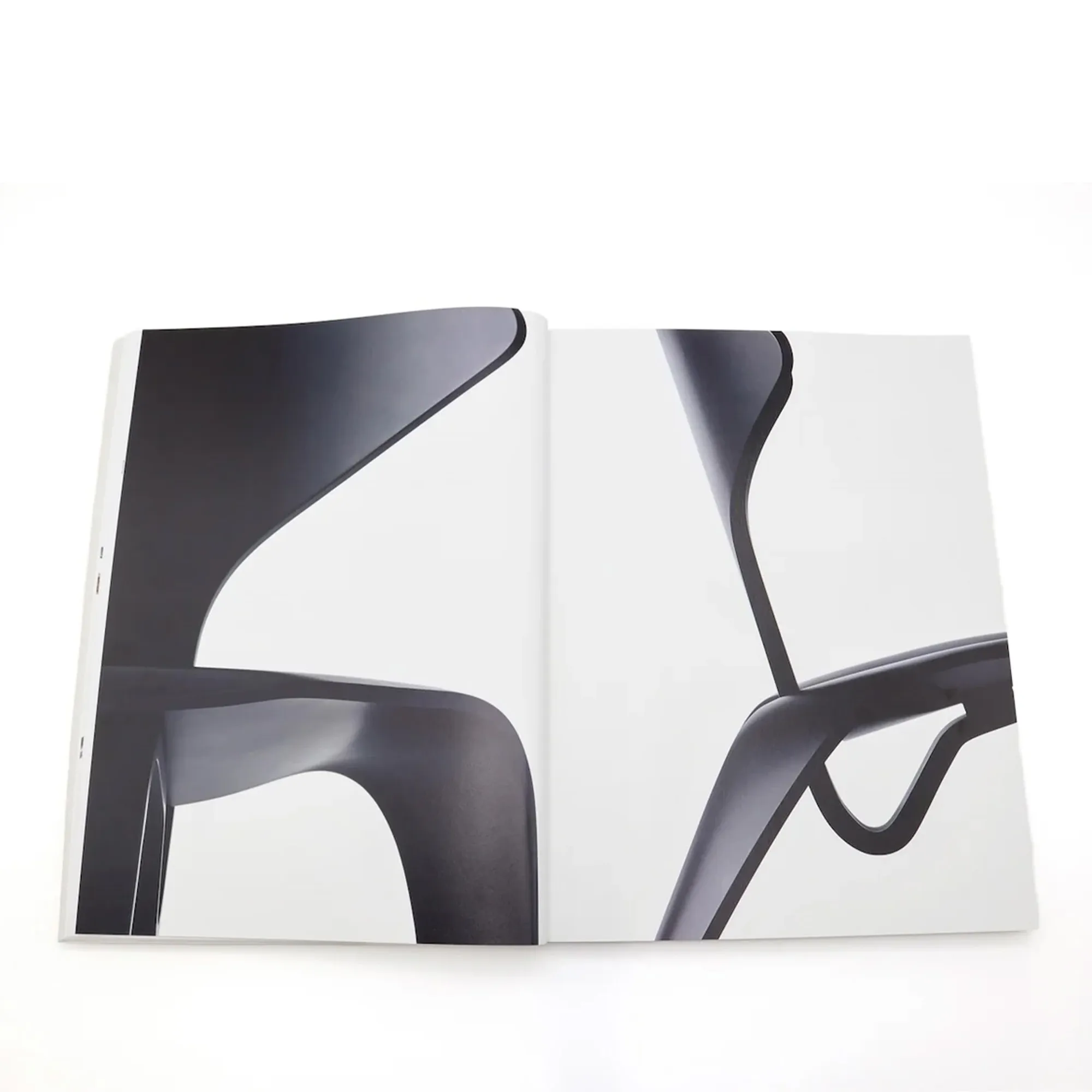 Poul Kjaerholm - Timeless Minimalism designbok - 4