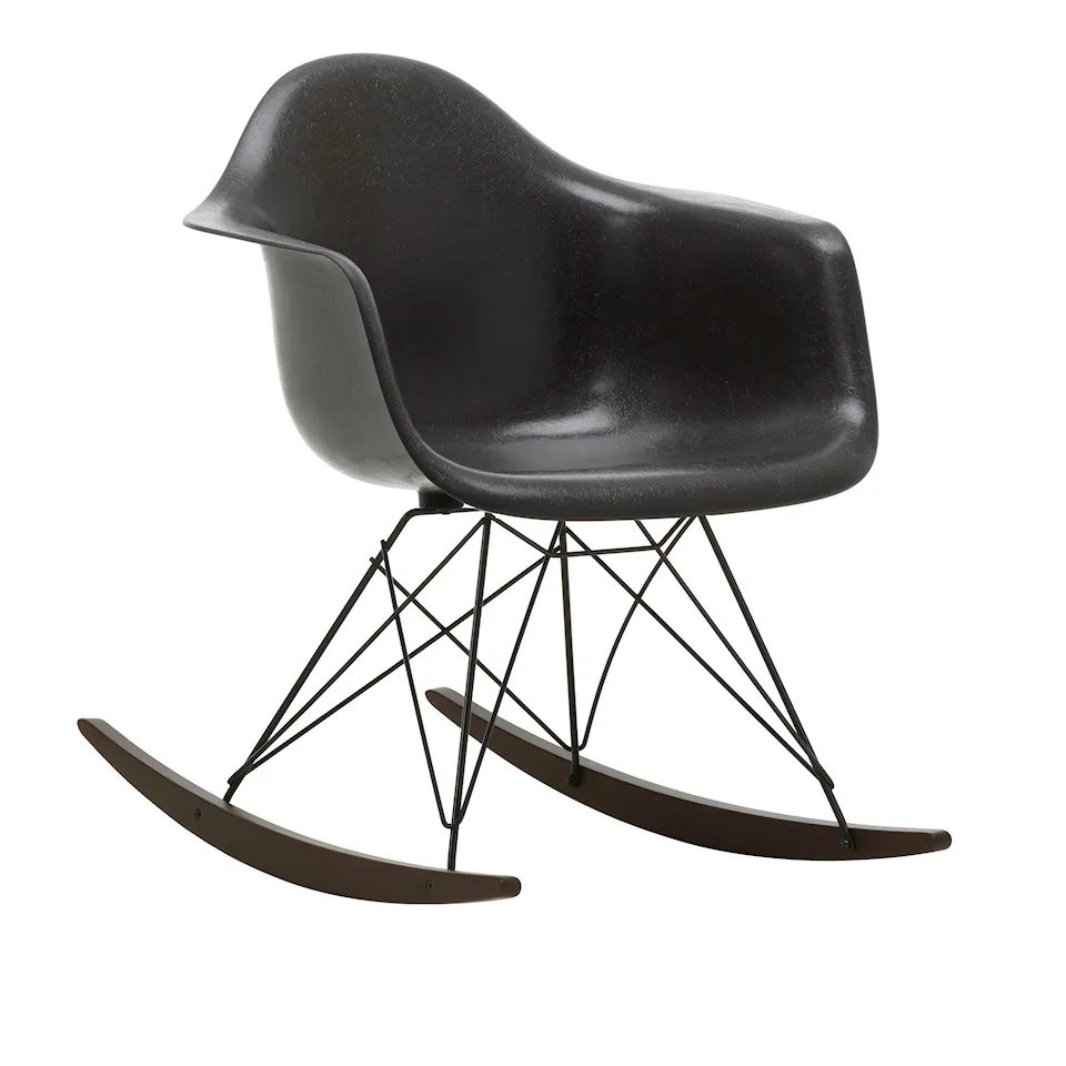 Eames Fiberglass Armchair RAR gyngestol Basic Dark/Dark Maple