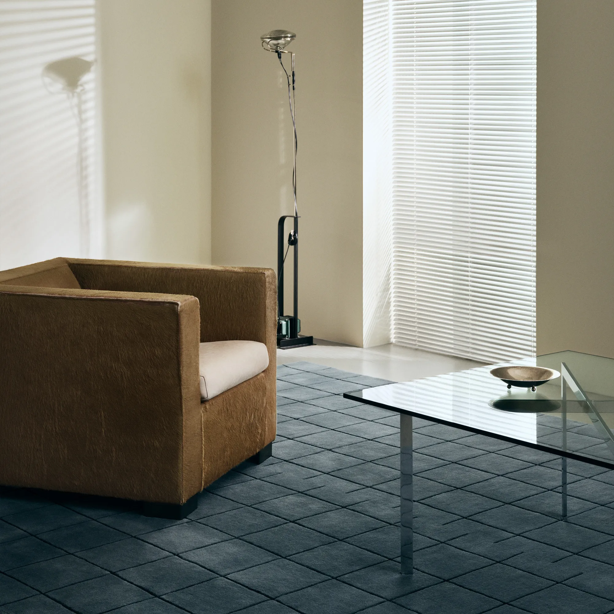 Grid Faded Blue/Black ullteppe - 2
