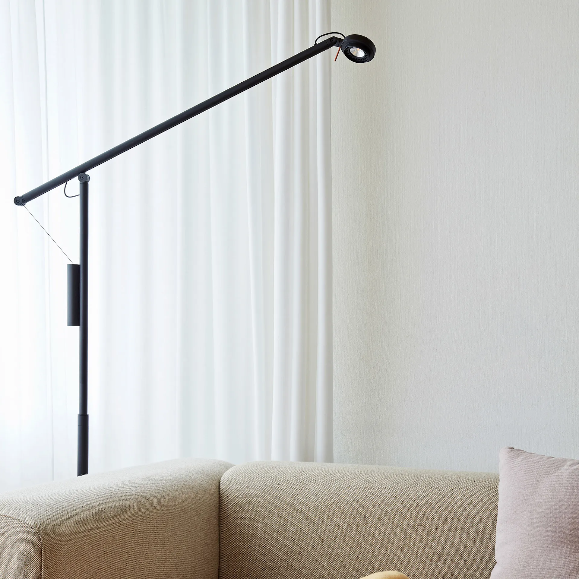 Fifty-Fifty Floor Lamp - HAY - NO GA