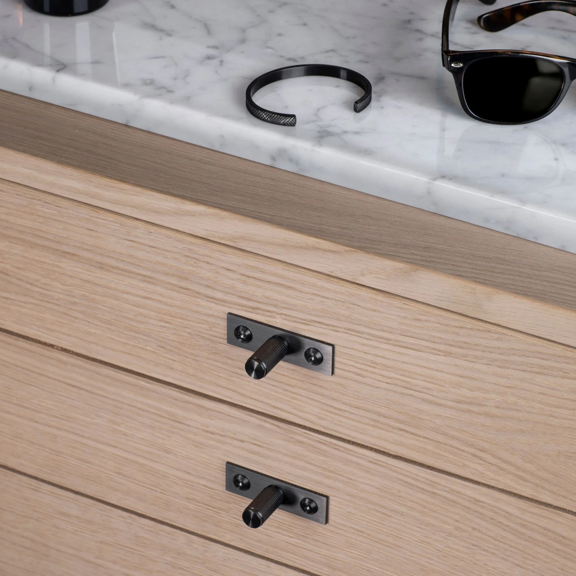Furniture Knob Plate Linear 2-pak - 2