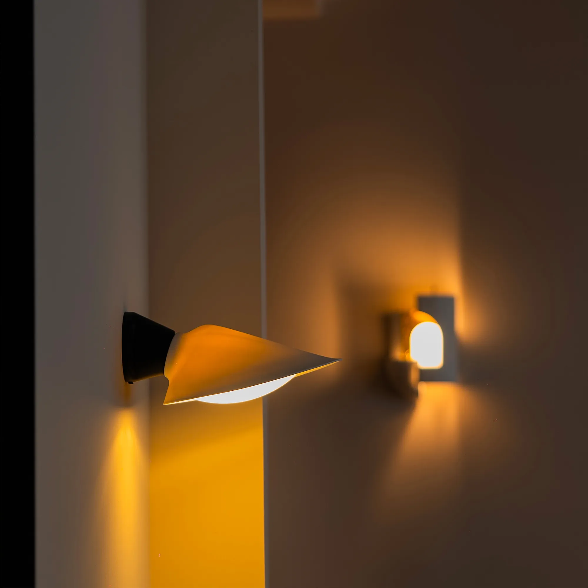Plume vegglampe - 17