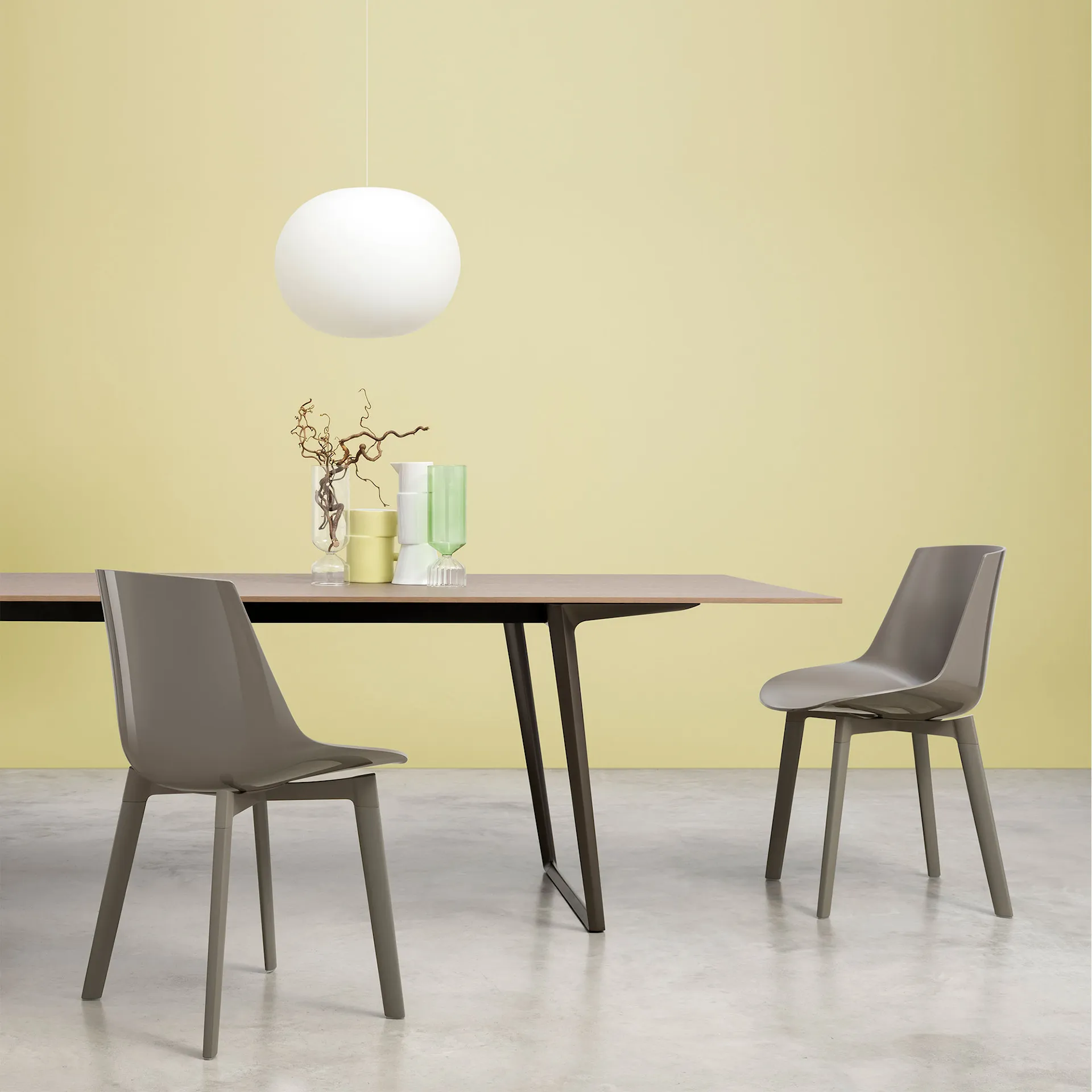 Flow Chair Color Mass-Pigmented Cross Base - MDF Italia - NO GA