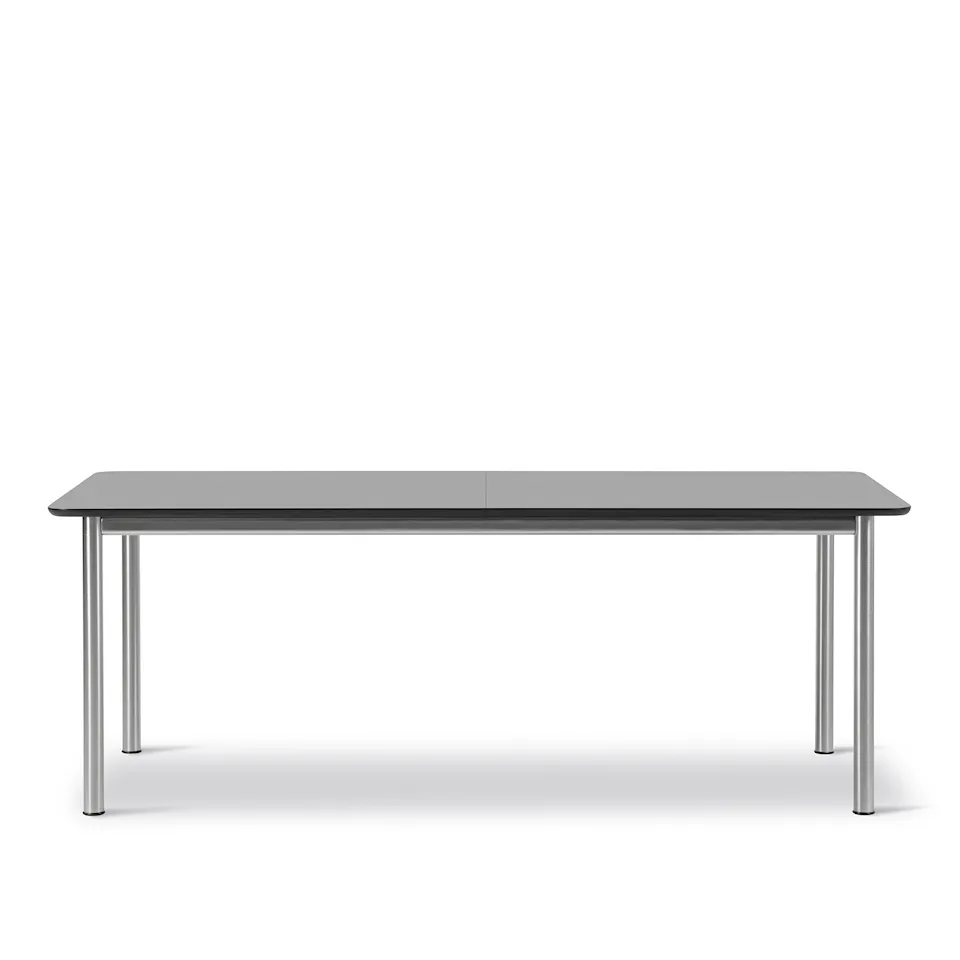 Plan 6632 uttrekkbart spisebord 200–260 x 100 cm
