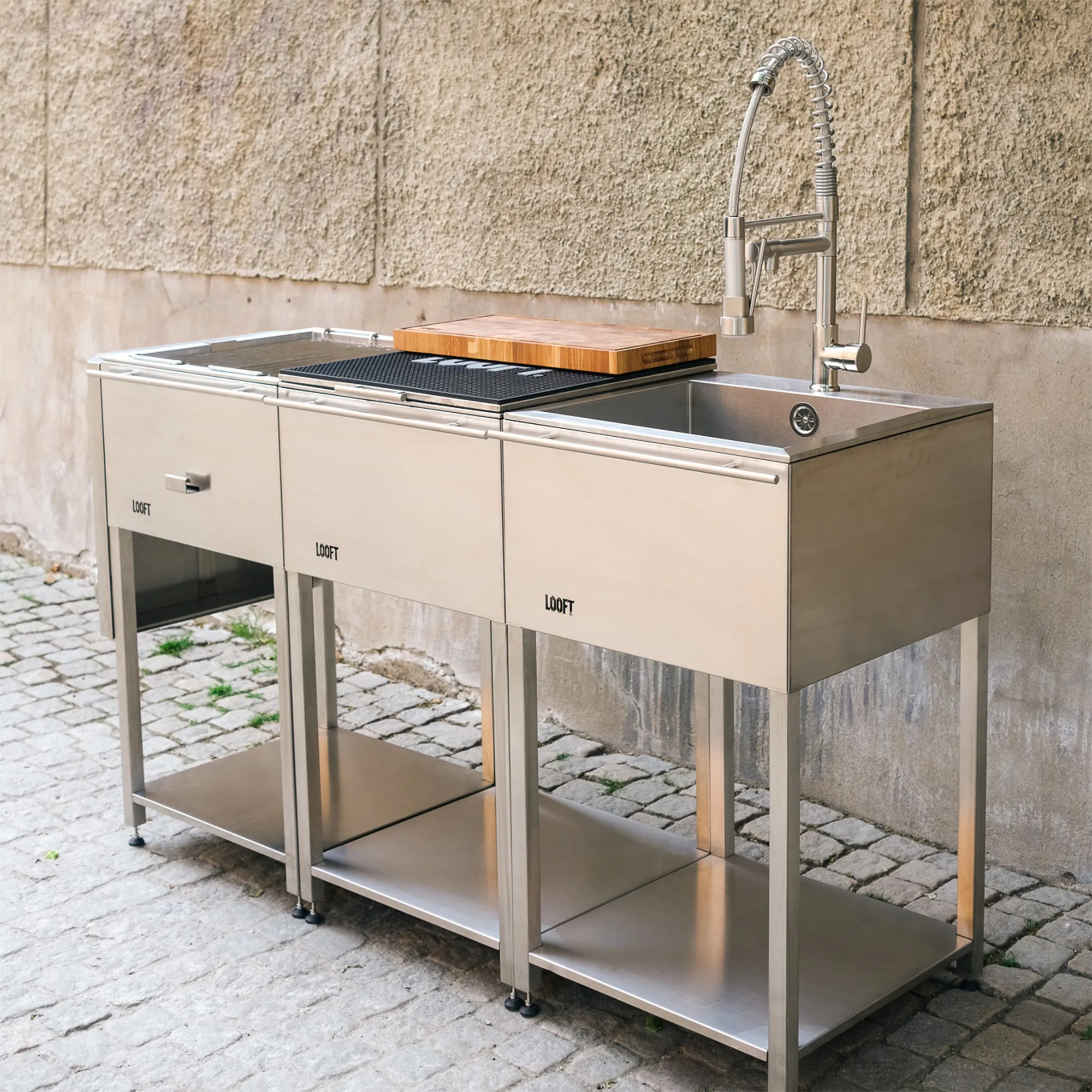 Kombinasjon C utekjøkken med kullgrill og vask - 3