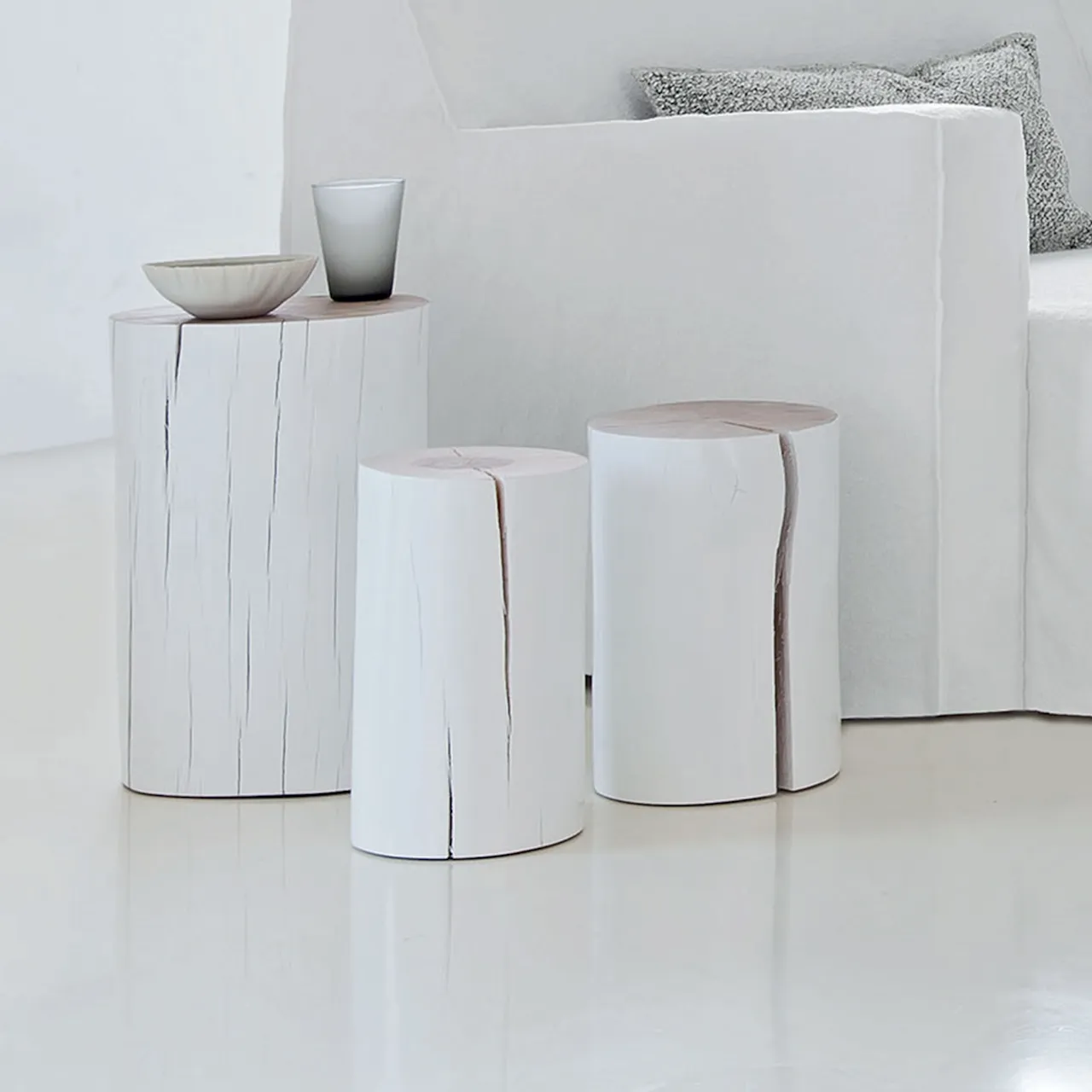 Log Side Table - Bianco