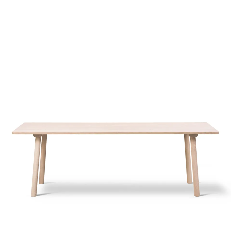 Taro Table, 220 x 93,5, Såpad ek