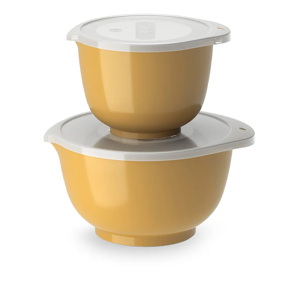 Margrethe sett 4 deler 1,5 og 3 L med tilhørende lokk curry
