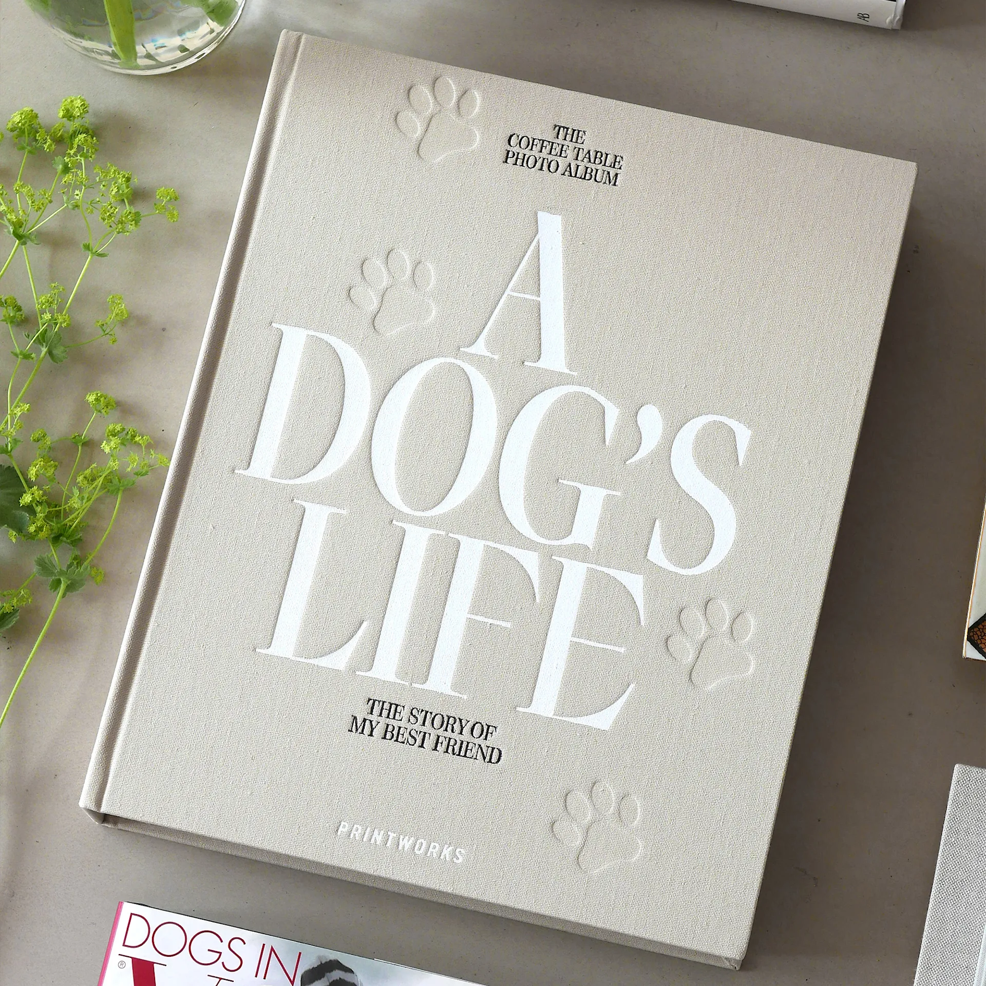 Dog Album - A Dog's Life - Printworks - NO GA