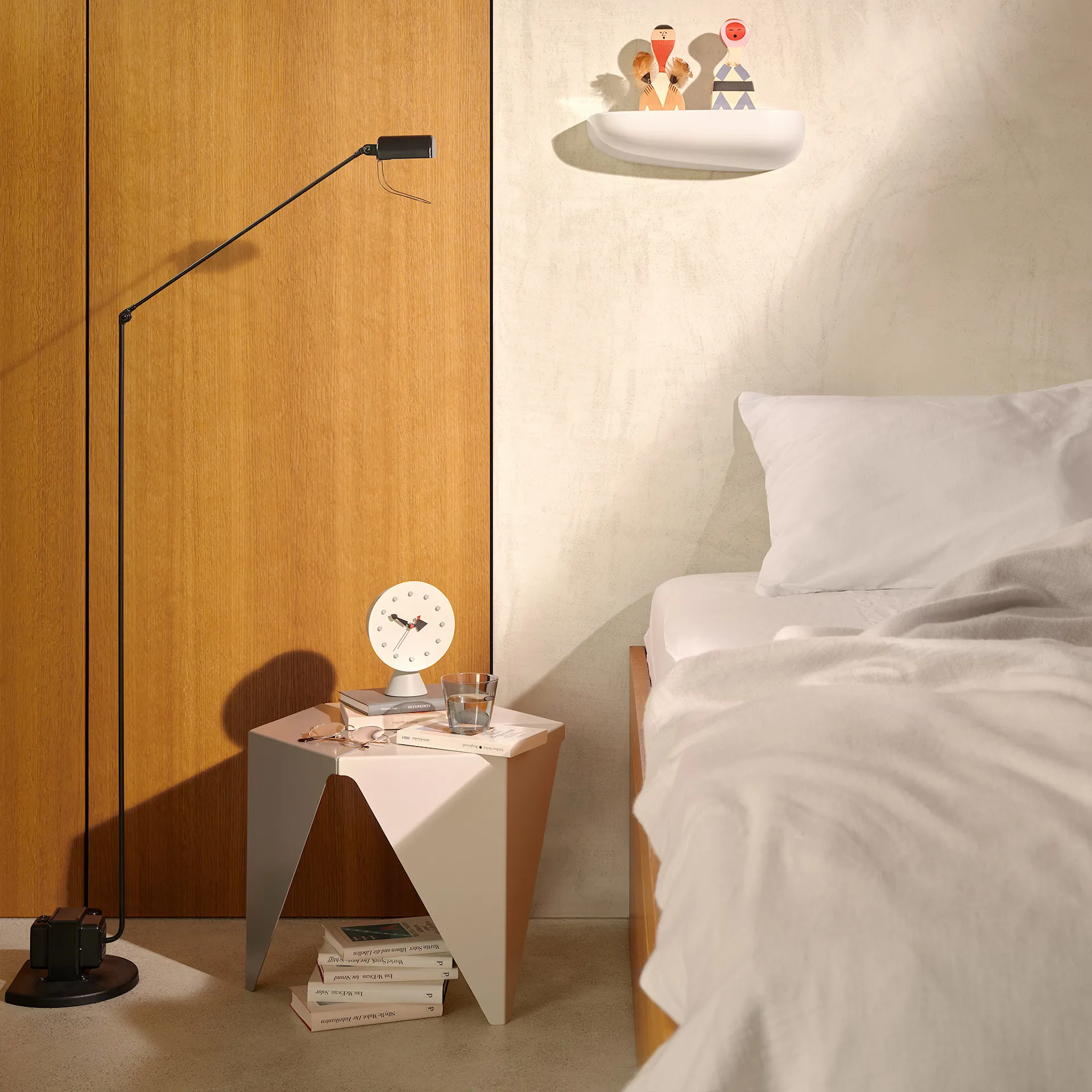 Cone Base Clock bordklokke - Vitra - NO GA