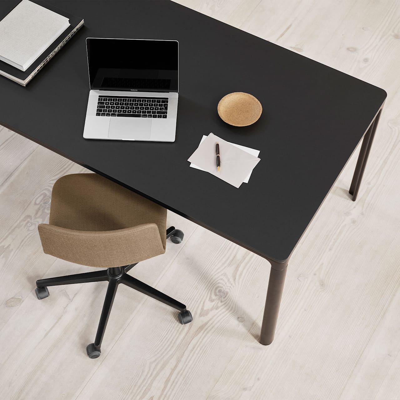 Pato Office - Fully Upholstered 1