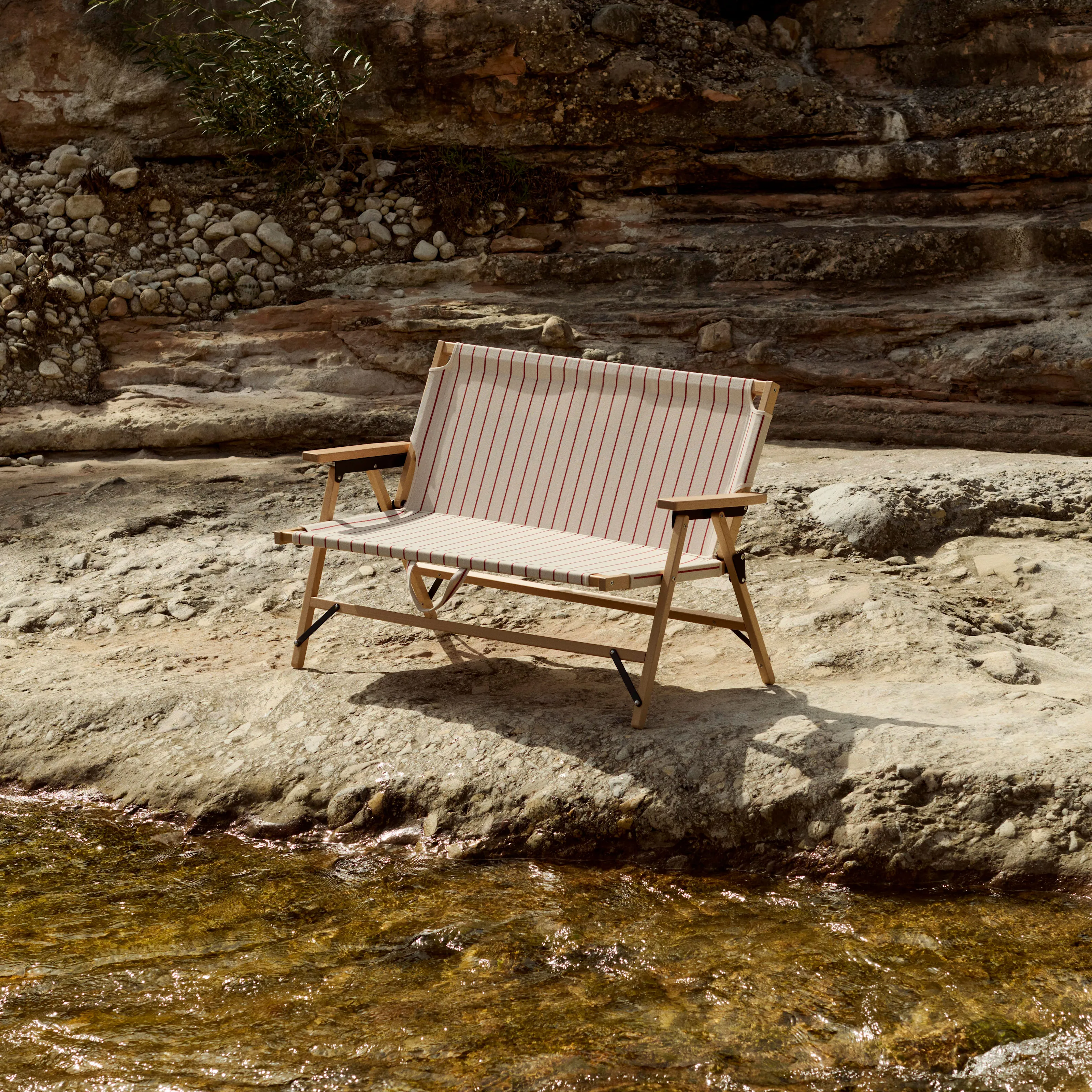 Outdoor Market Folding Sofa - 12