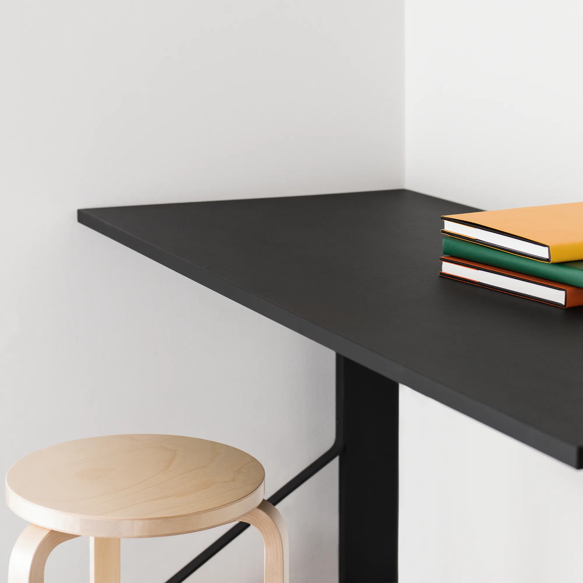 Kaari REB005 skrivebord - 3