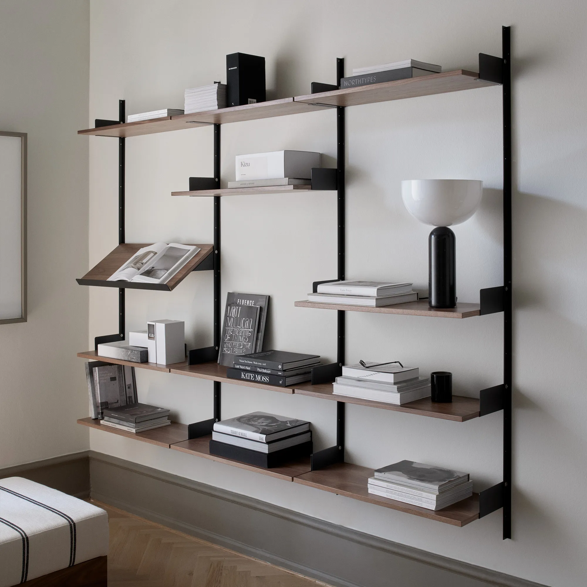 New Works Display Shelf 1900 vegghylle - 4