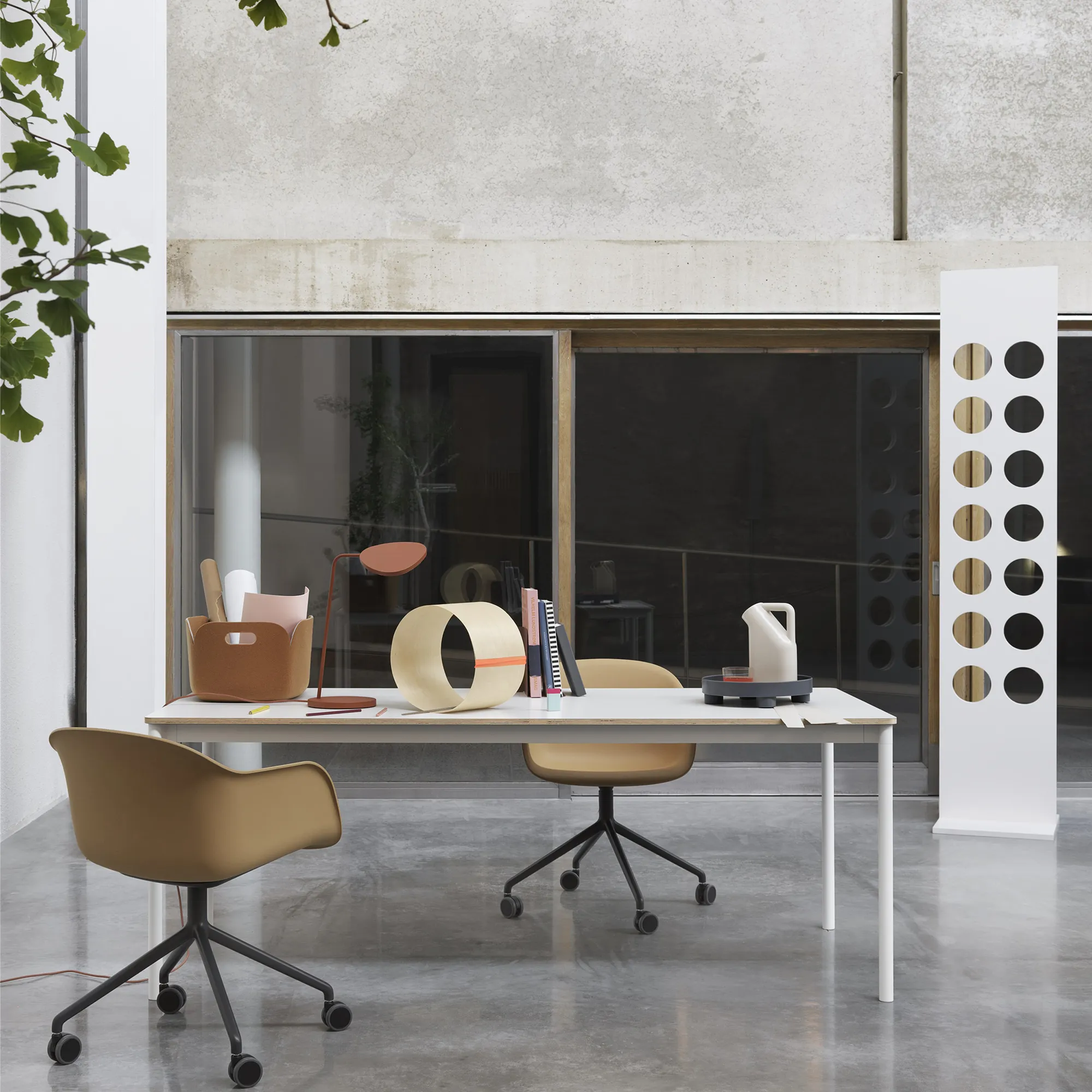 Base Table - White - 3