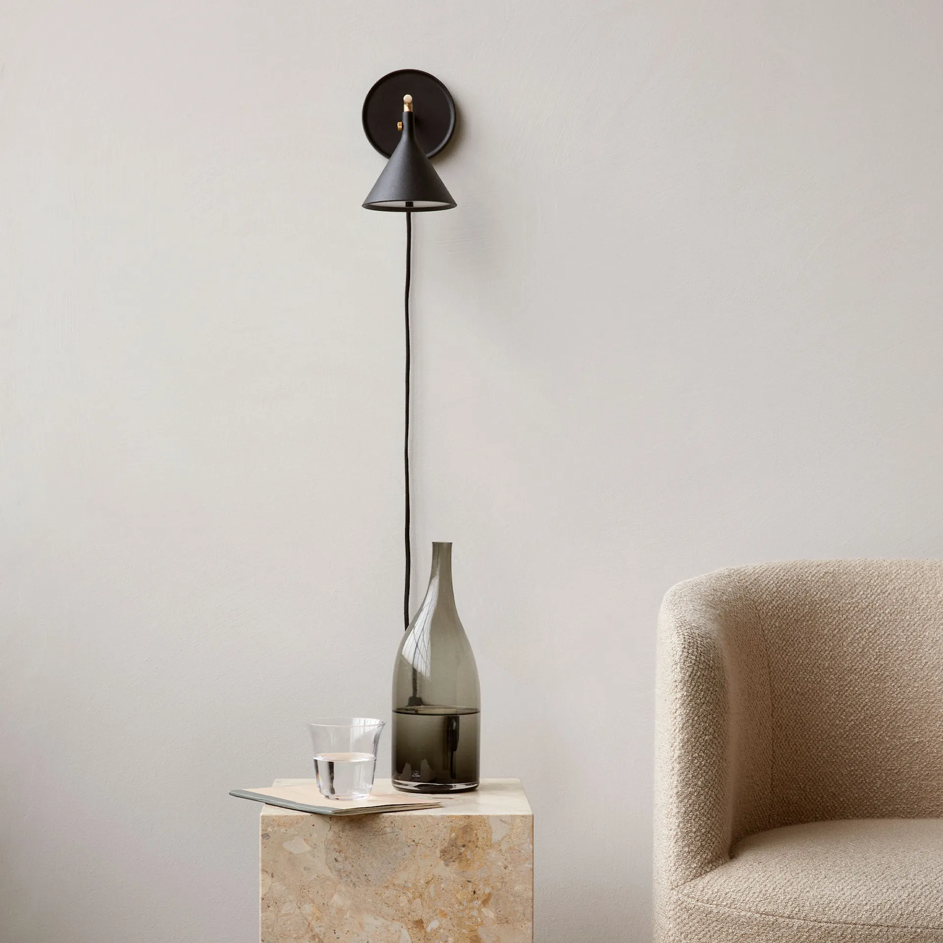 Cast Sconce Wall Lamp With Diffuser - Audo Copenhagen - NO GA