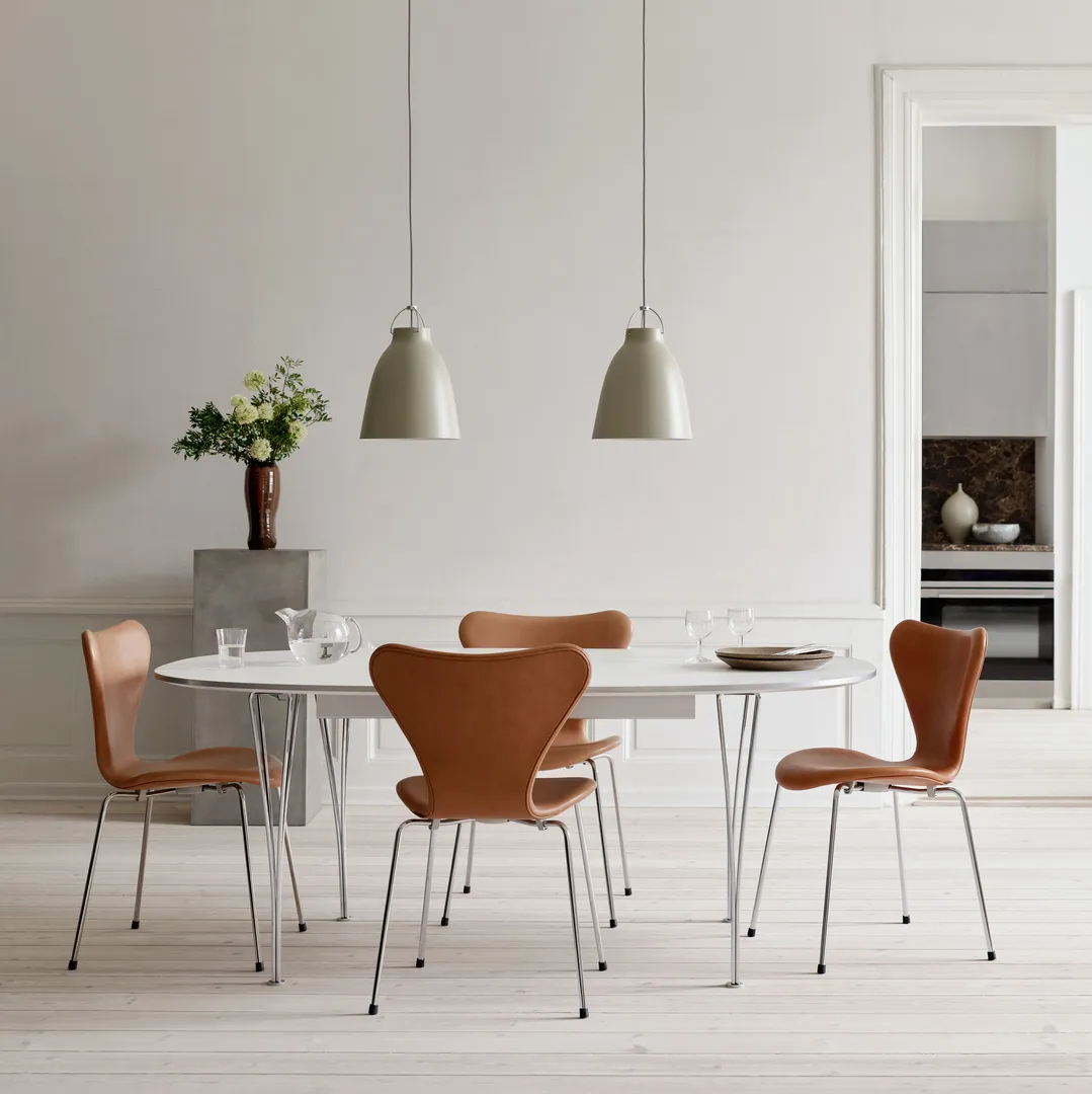 Series 7 stol 3107 fullt polstret - 2