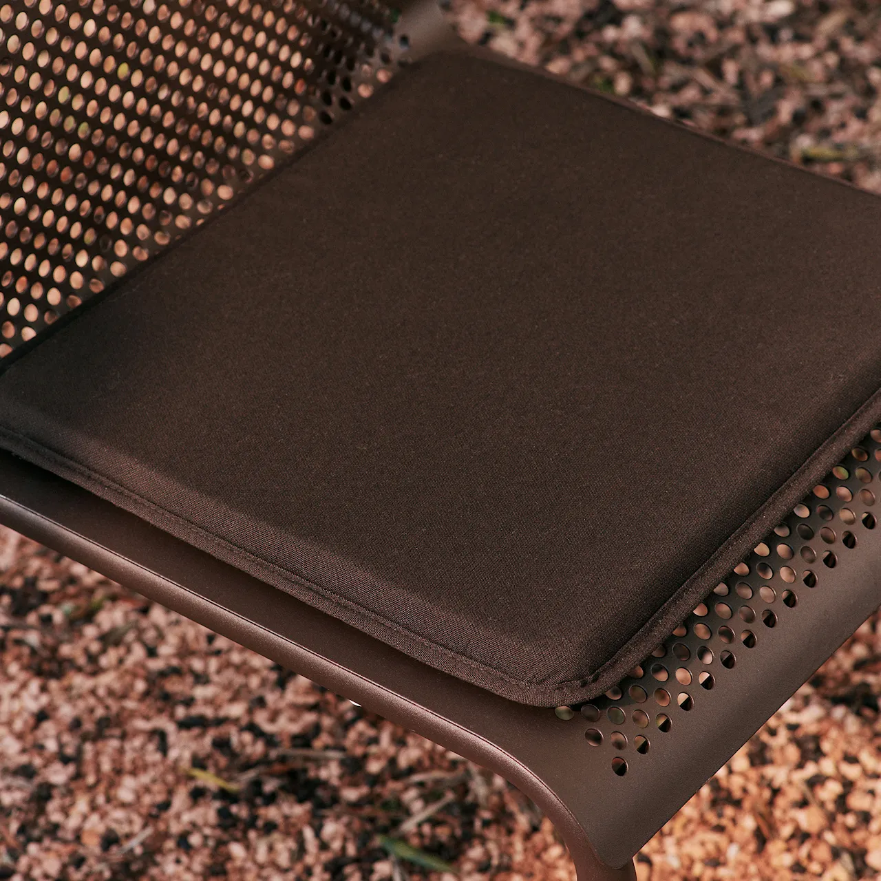 Outdoor sittepute