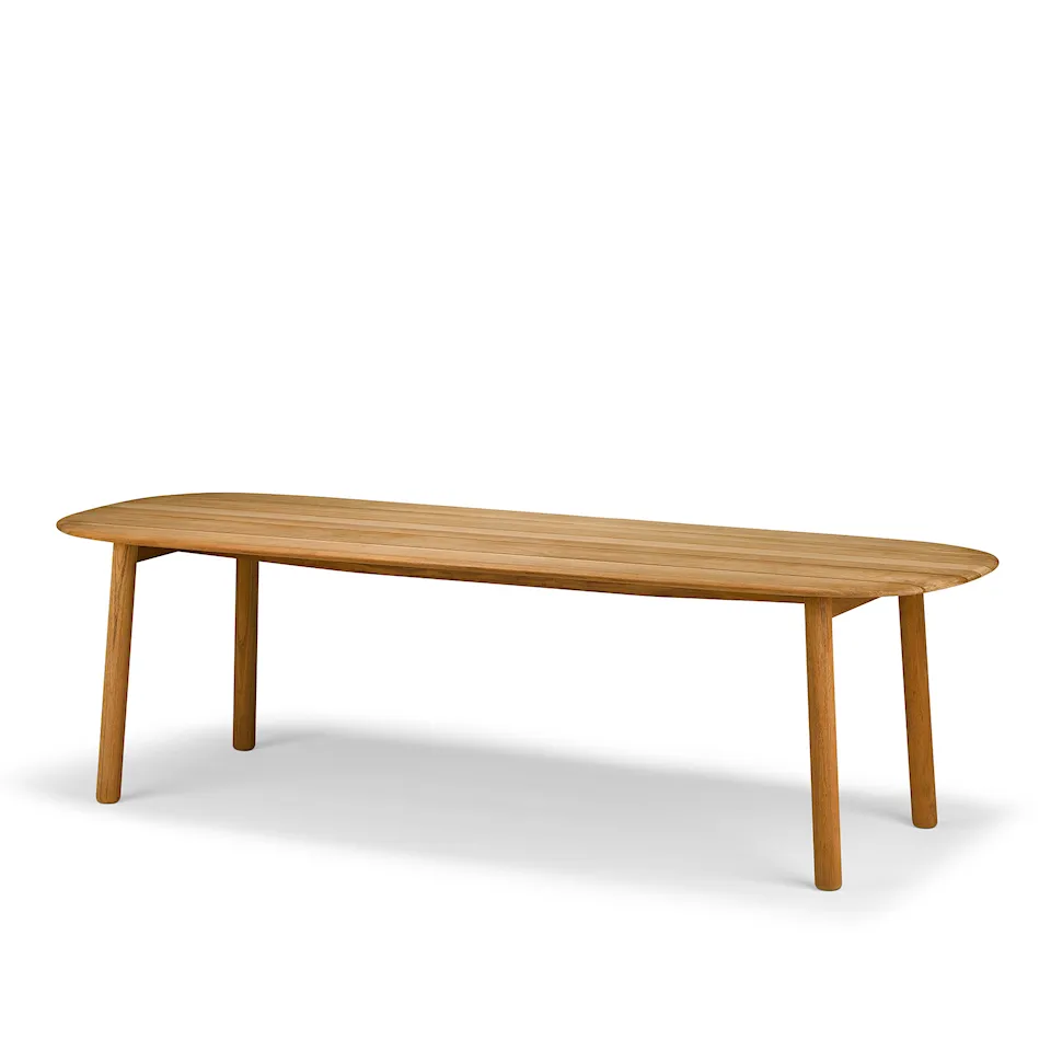 Mbrace Dining Table