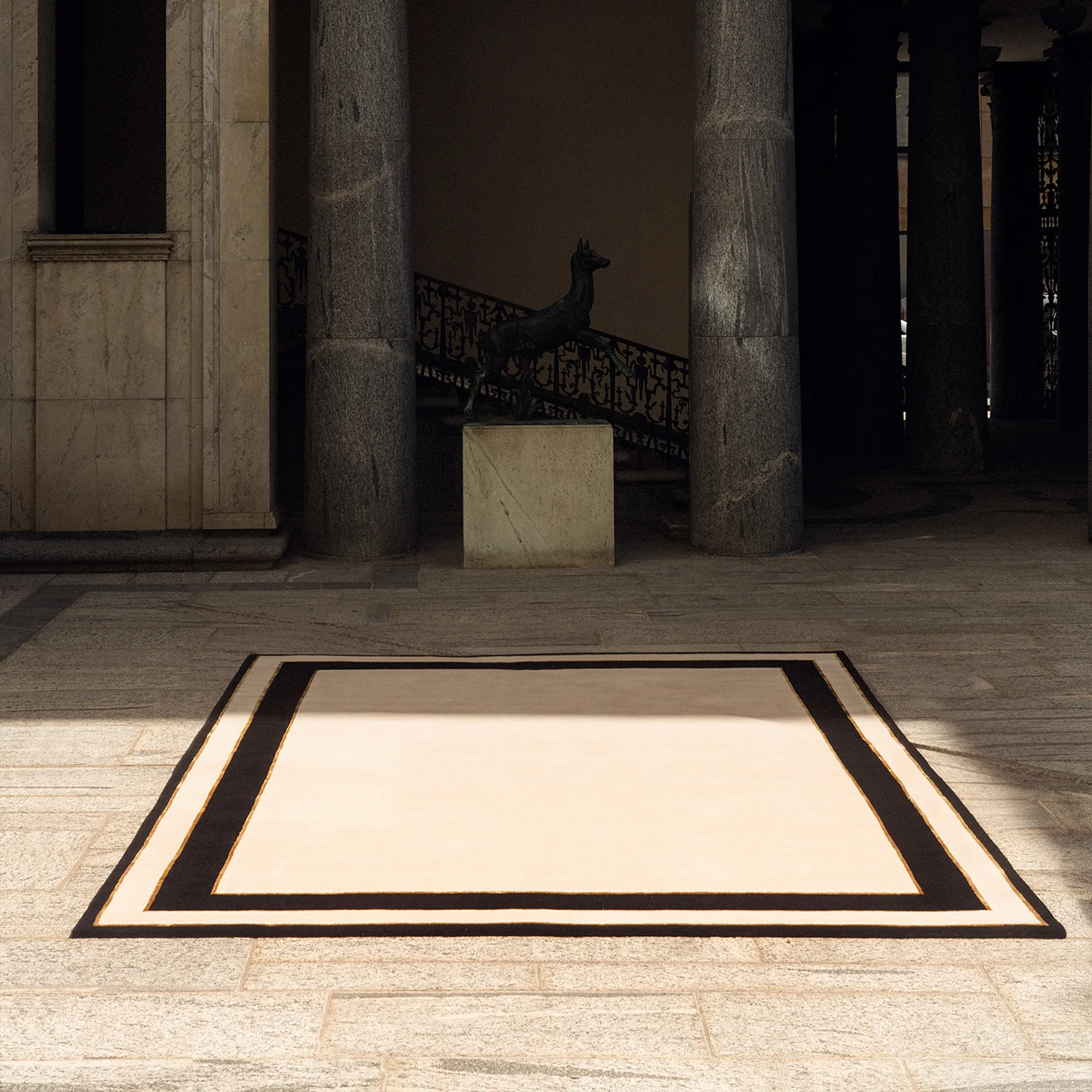 Gild 01 Frame ullteppe - 5