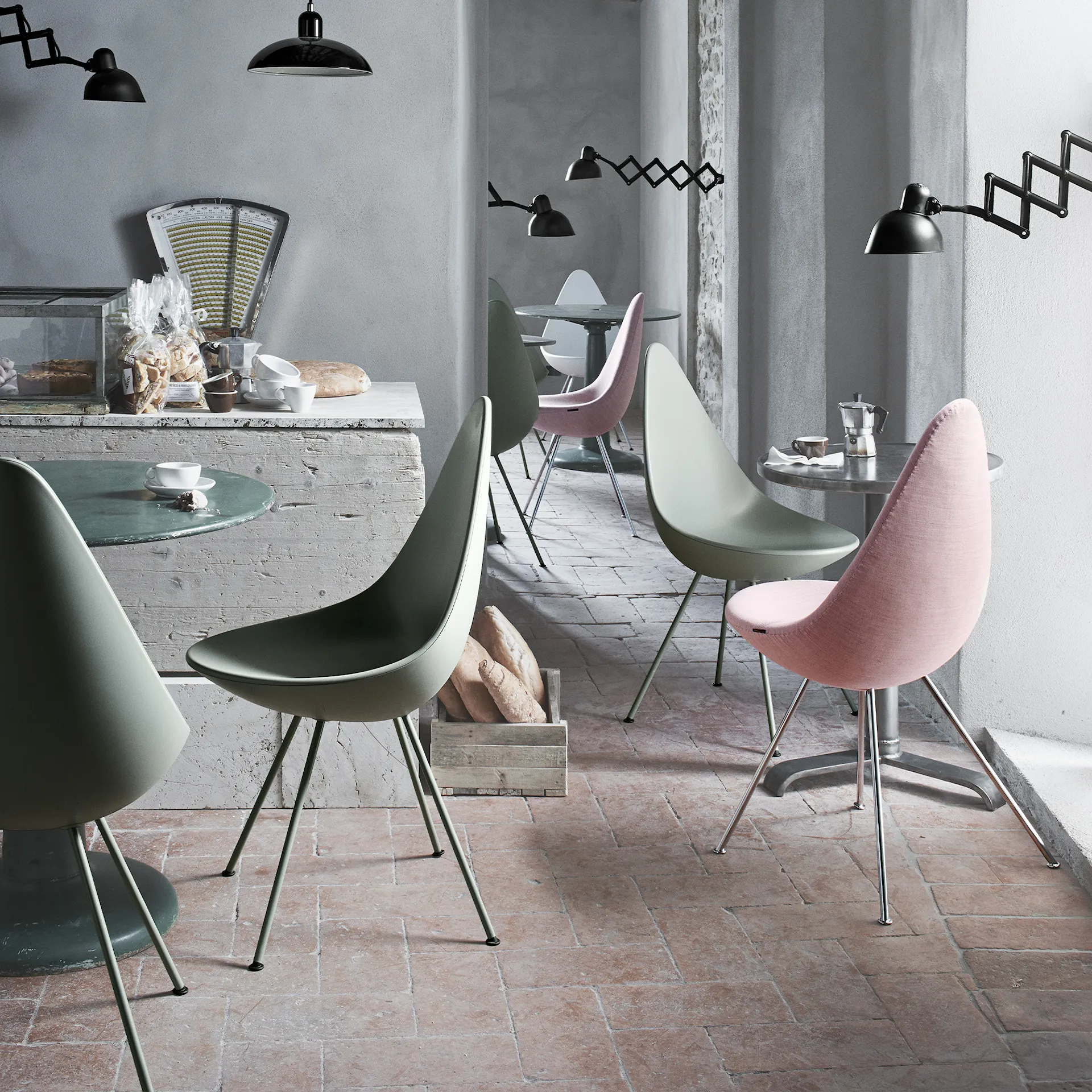 3110 Droppen stol fulltrukket - Fritz Hansen - Arne Jacobsen - NO GA
