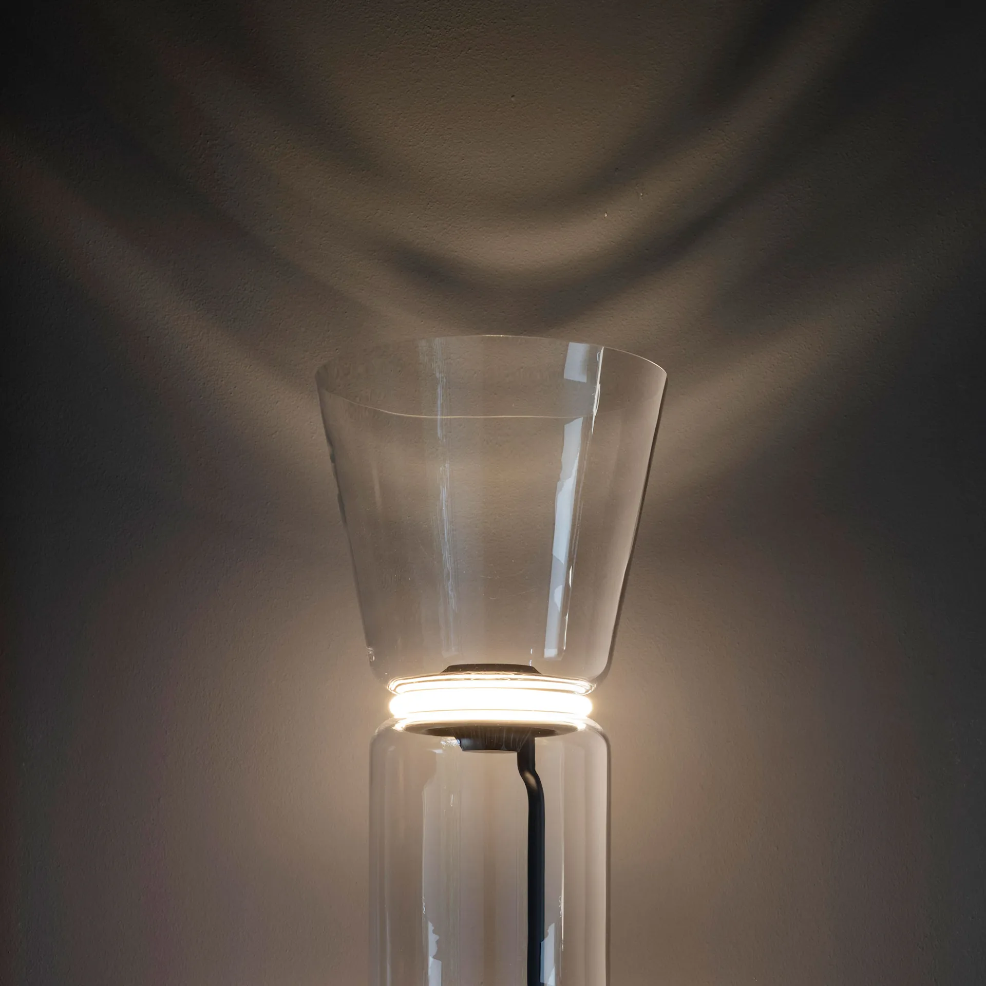 Noctambule 2 Cone / Gulvlampe - Flos - Konstantin Grcic - NO GA