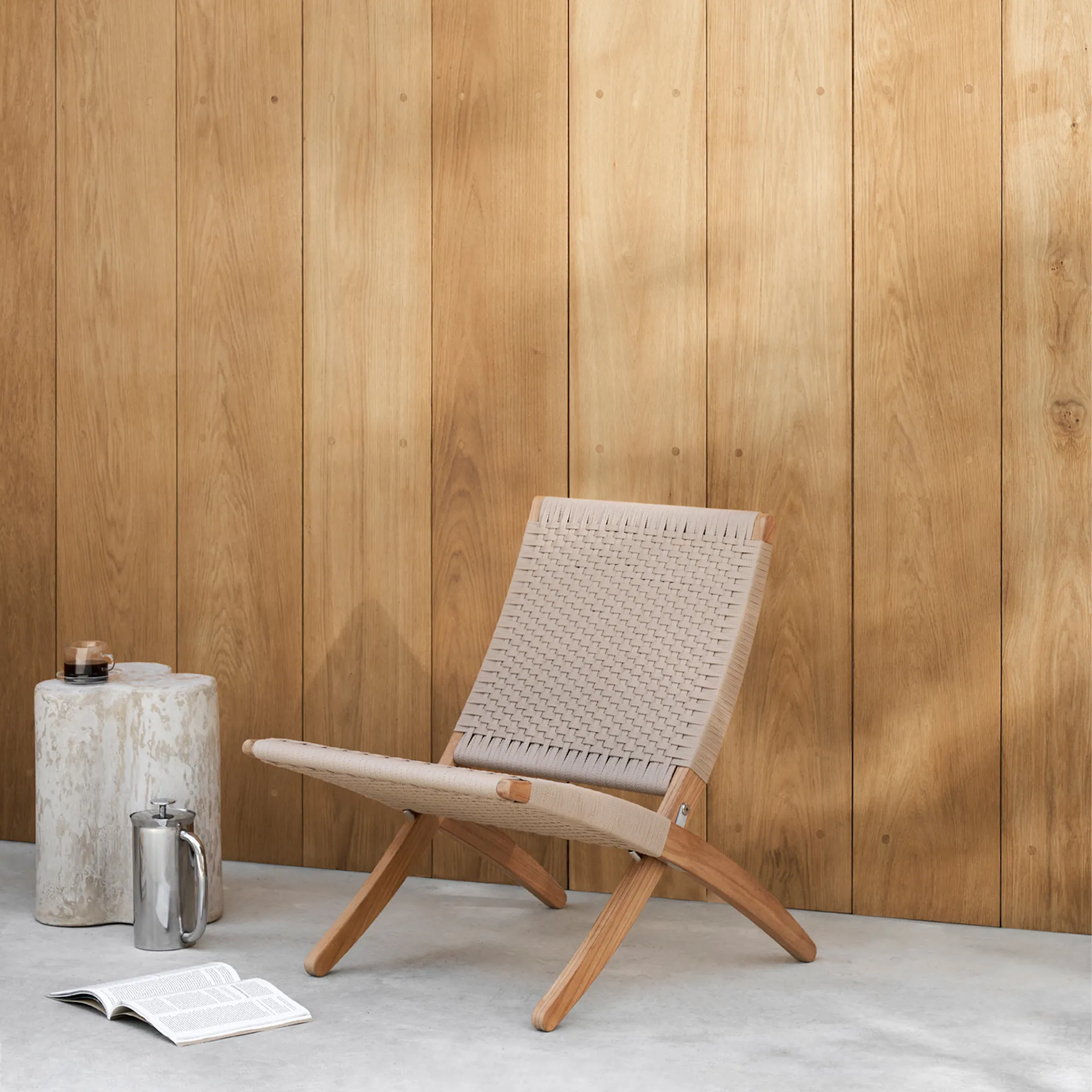 MG501 Outdoor Cuba Chair, Ubehandlet teak/Charcoal 1402 - Carl Hansen - NO GA