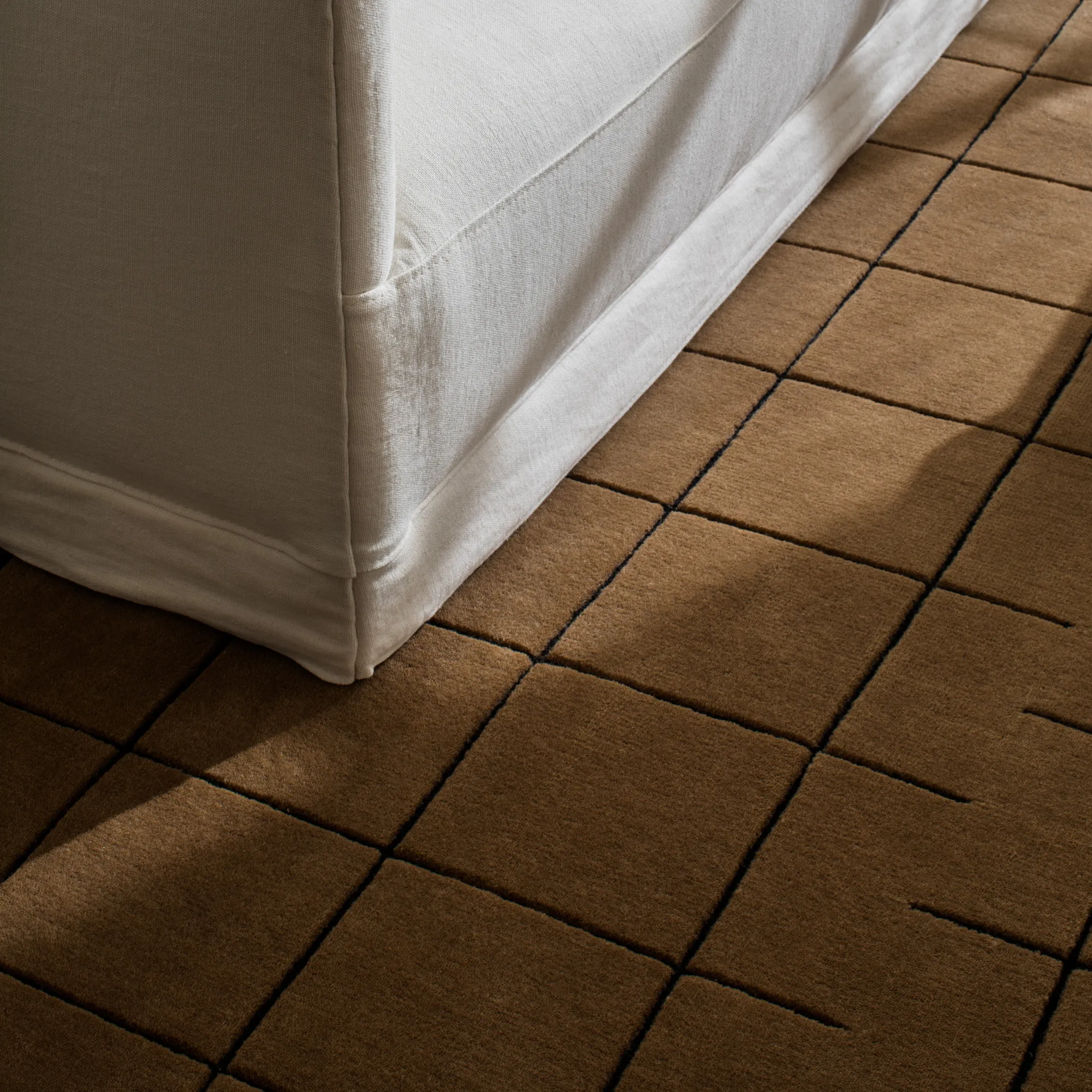 Grid Chestnut/Black ullteppe - 12