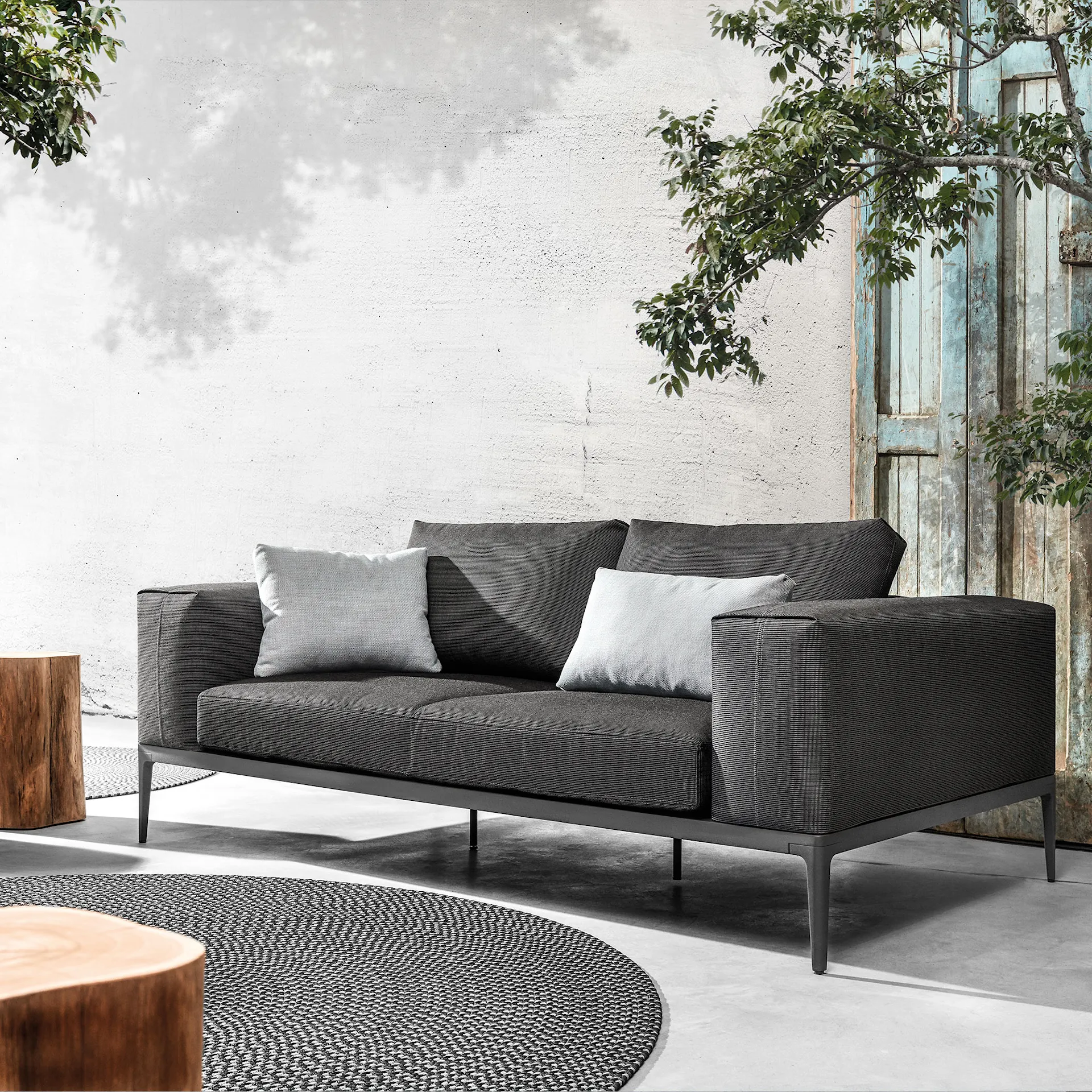 Grid Sofa - Gloster - NO GA