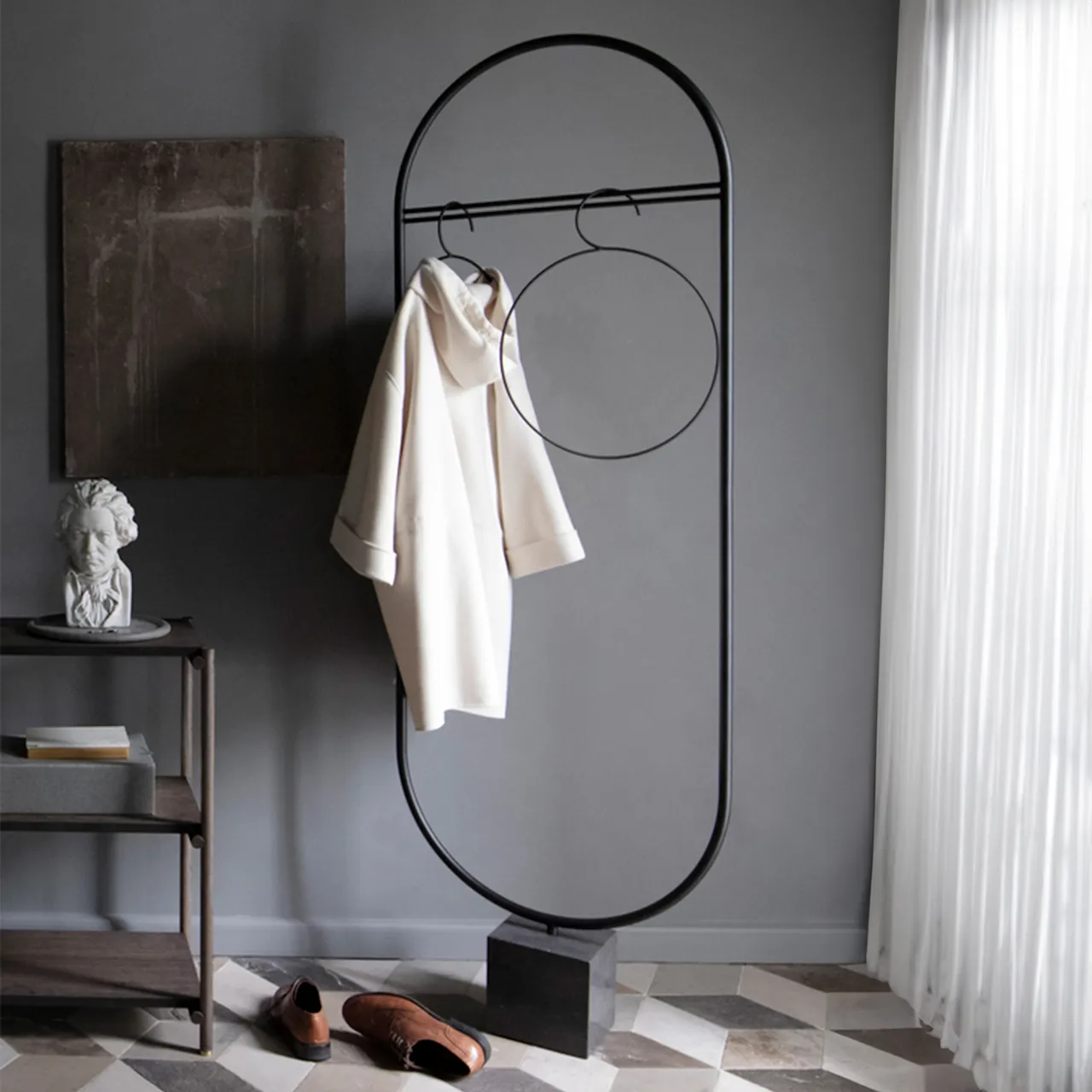 Stand Out Coat Stand