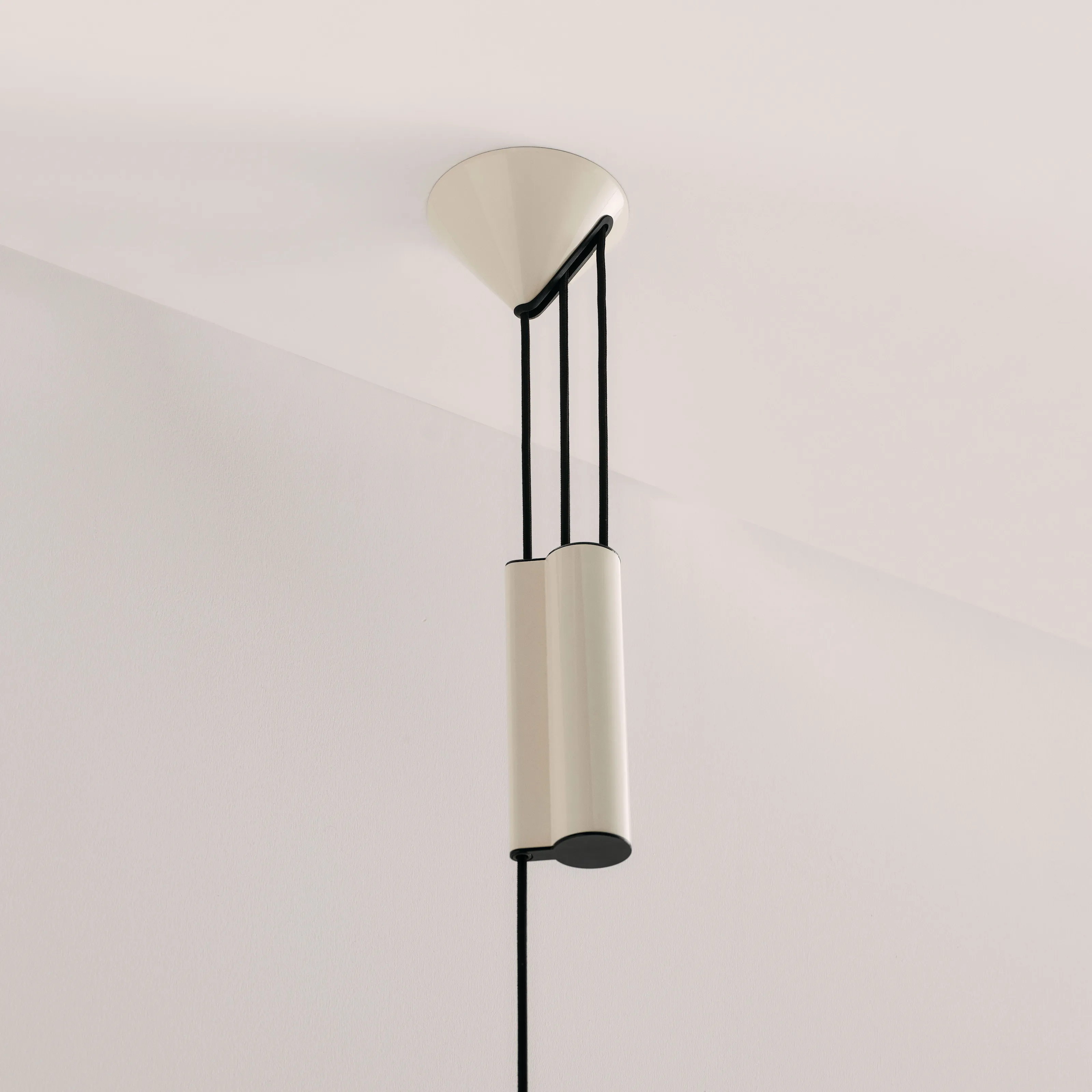 Compass Adjustable Pendant 430 - 3