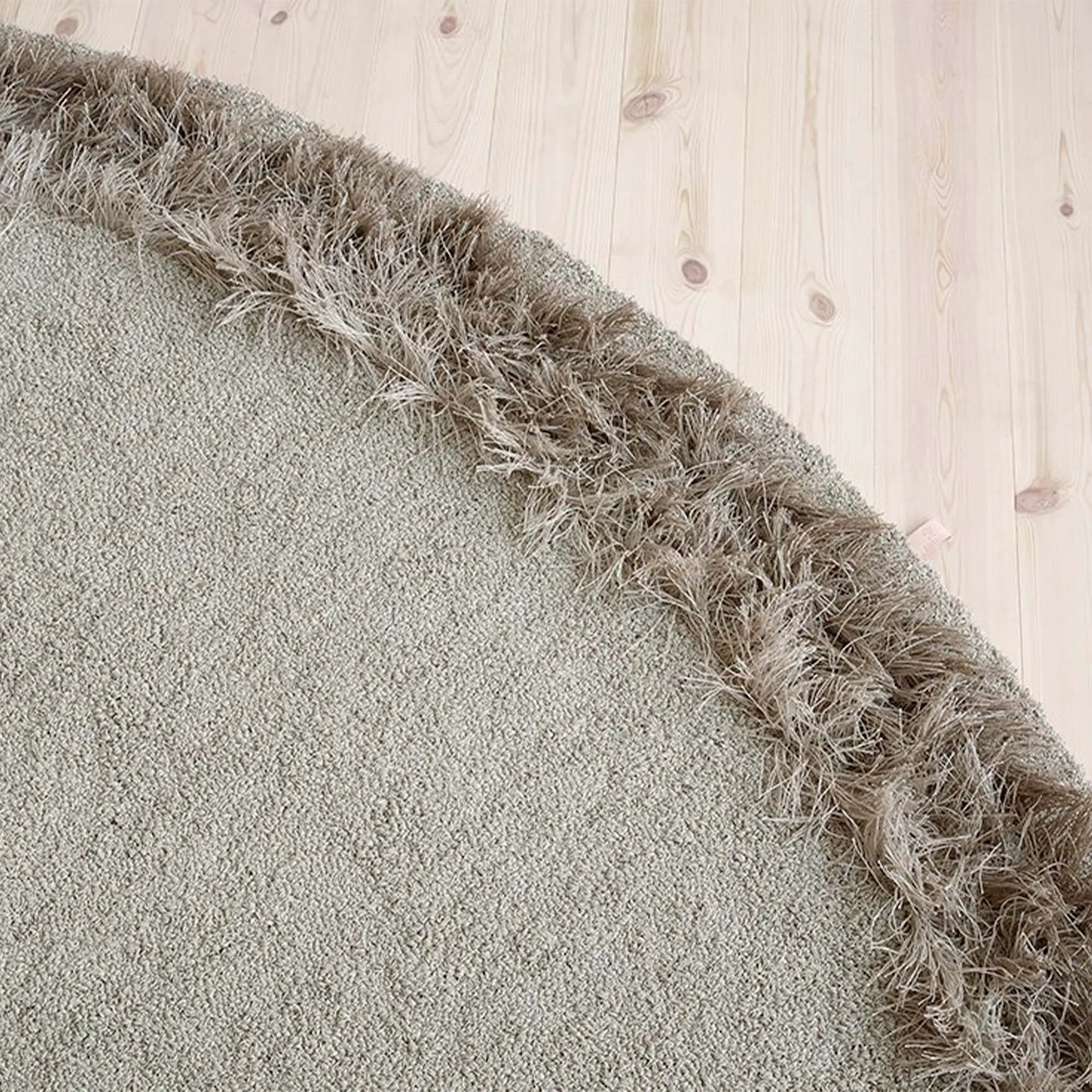 Feather Rug - Kasthall - NO GA