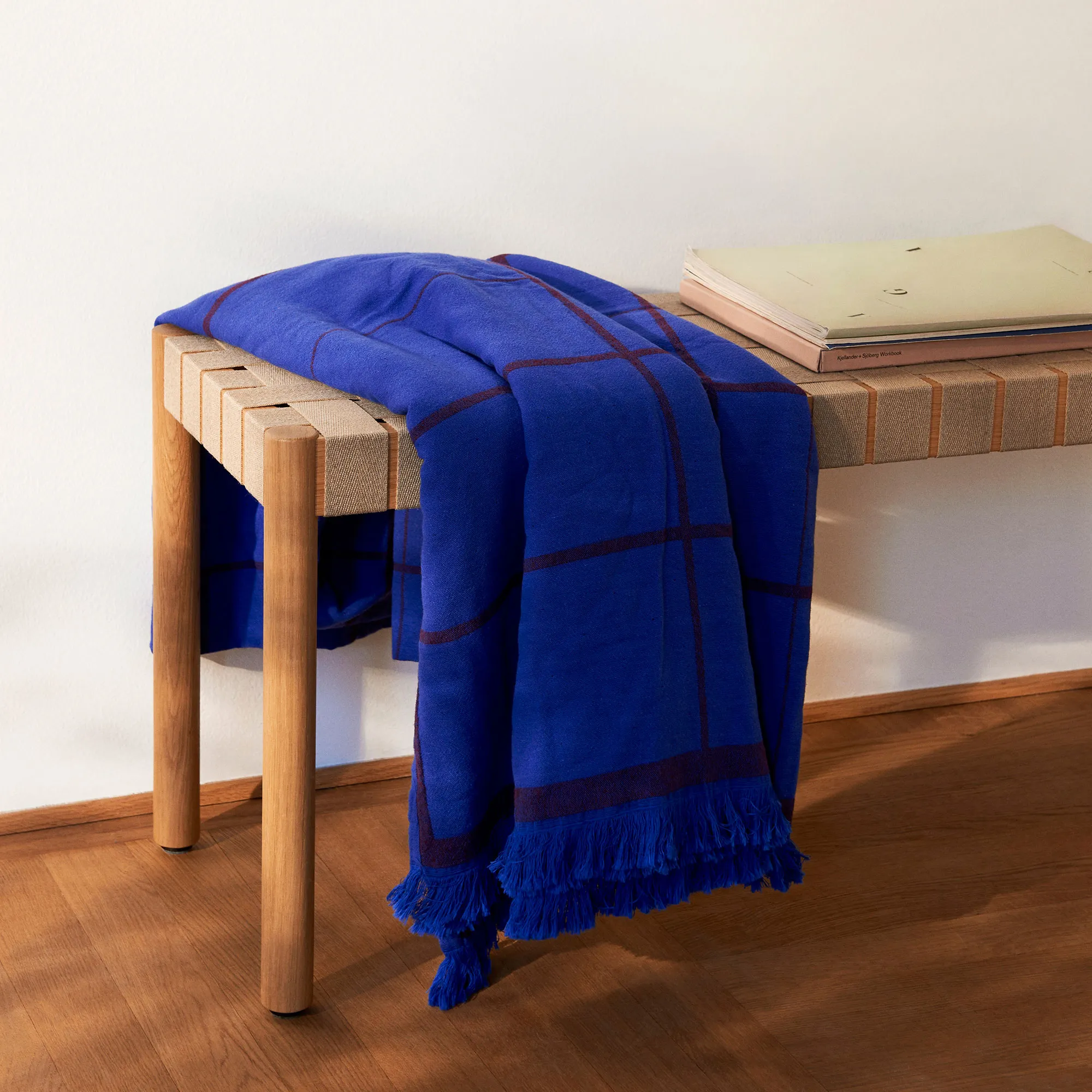 Betty Bench TK4 - 5