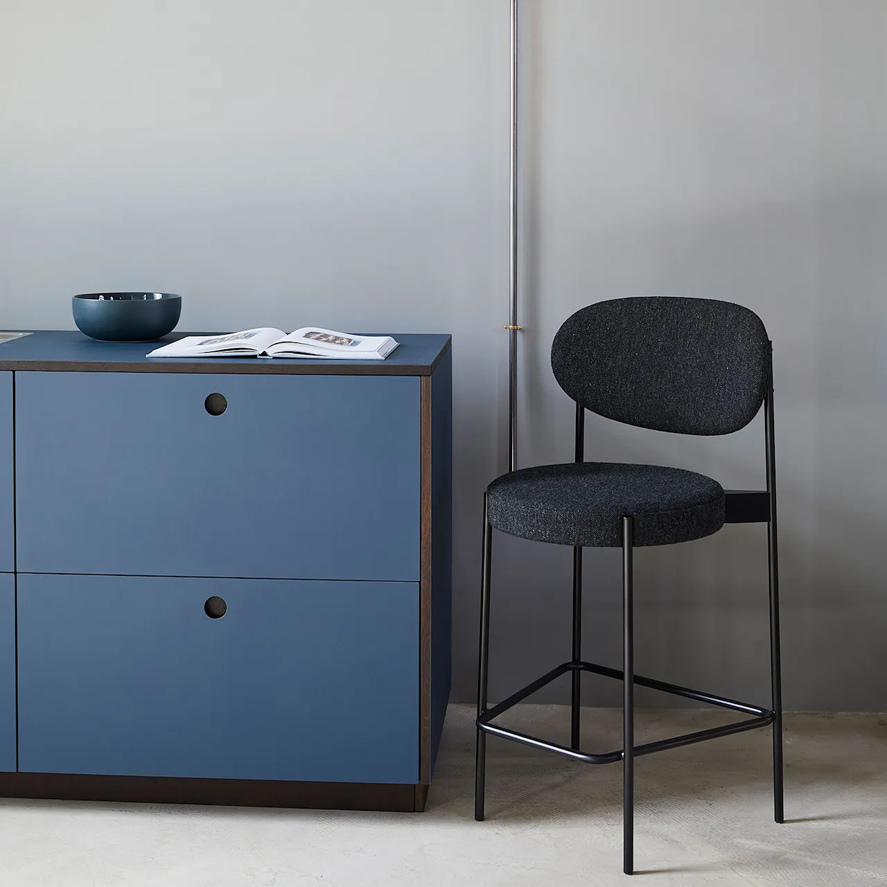 Series 430 Counter Stool 65 cm