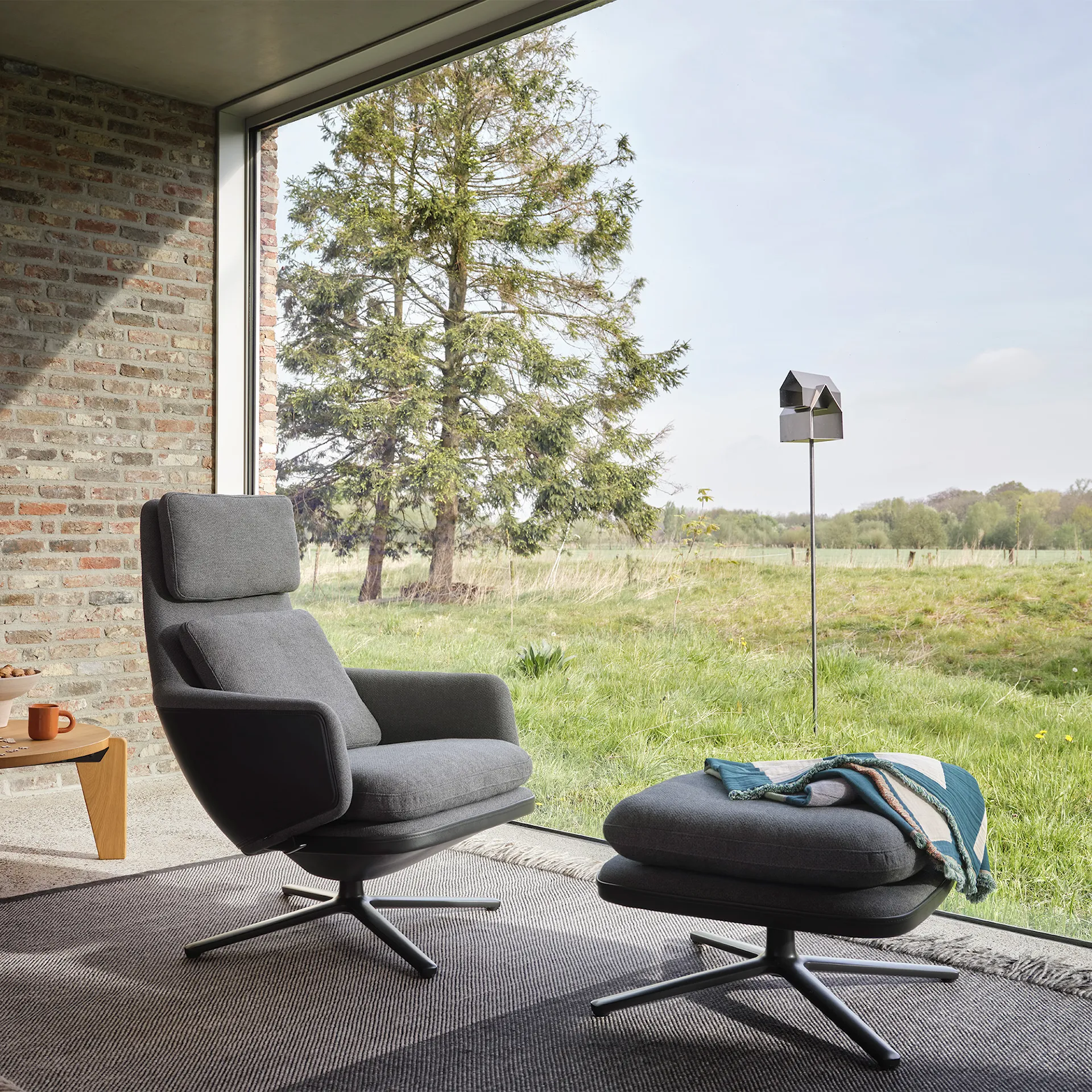 Grand Relax lenestol & Grand Relax ottoman - Vitra - Antonio Citterio - NO GA