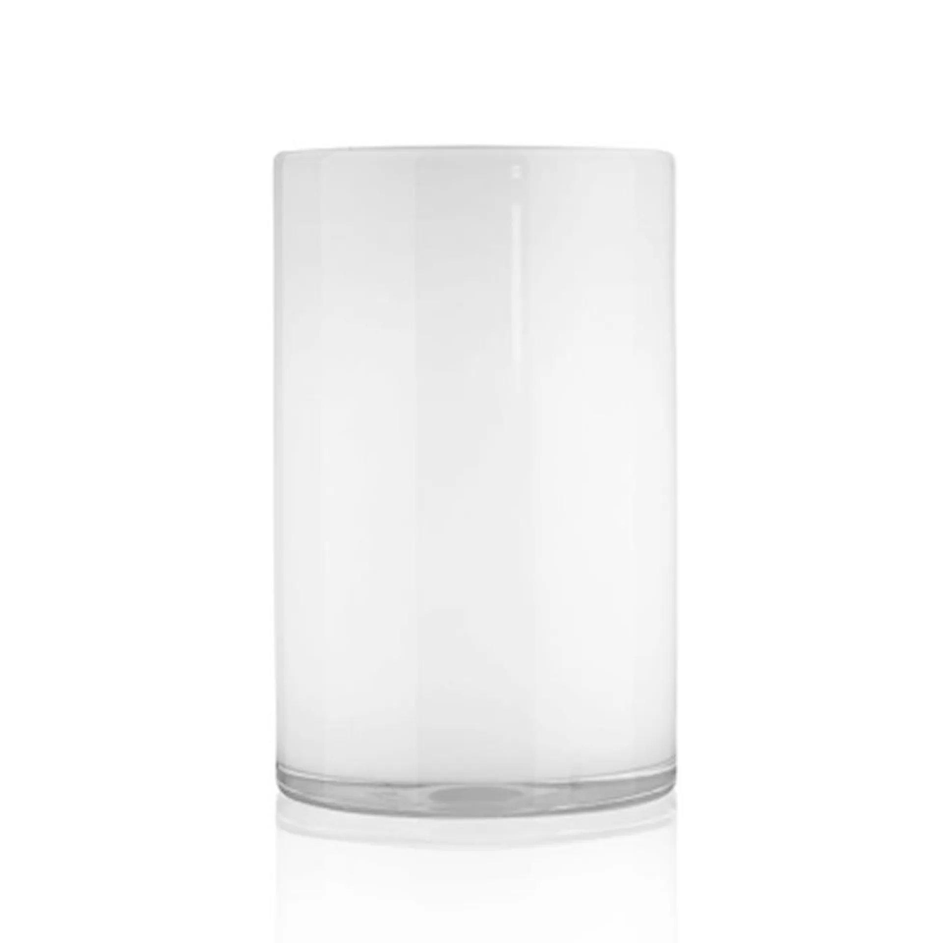 Hurricane White Candle Holder - Skogsberg & Smart - NO GA