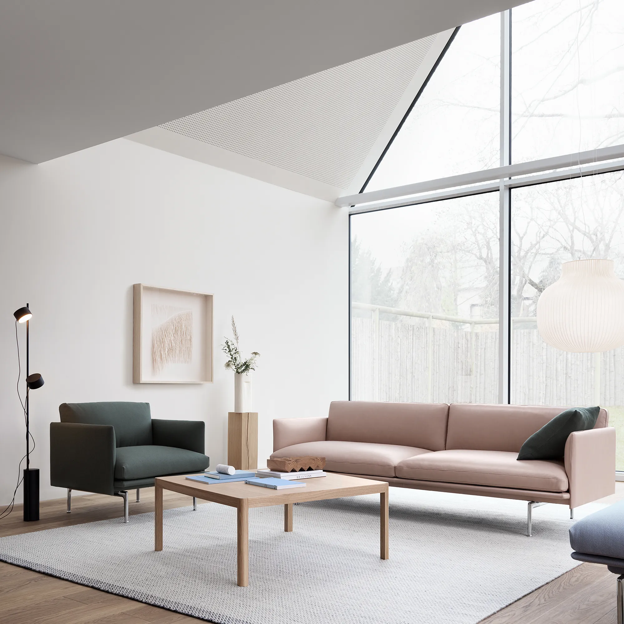 Outline 2-seters sofa svart understell - 6