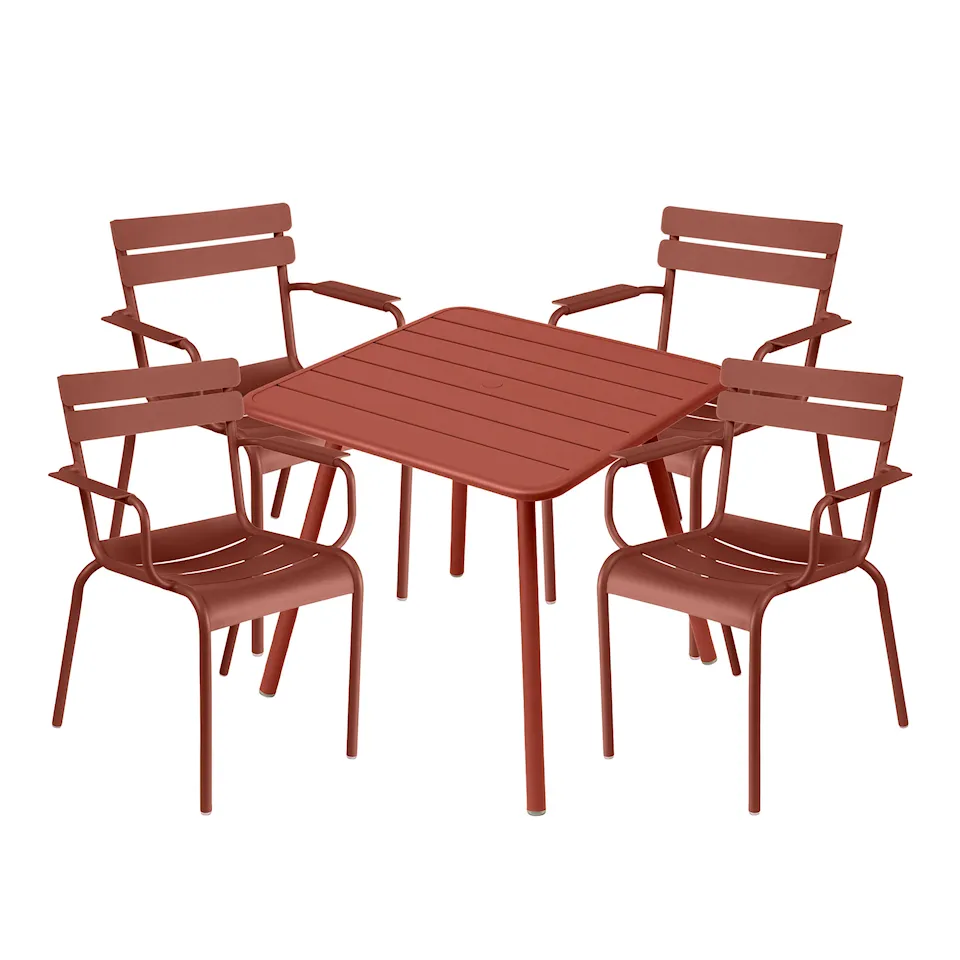 Luxembourg spisegruppe firbent bord & 4 karmstoler
