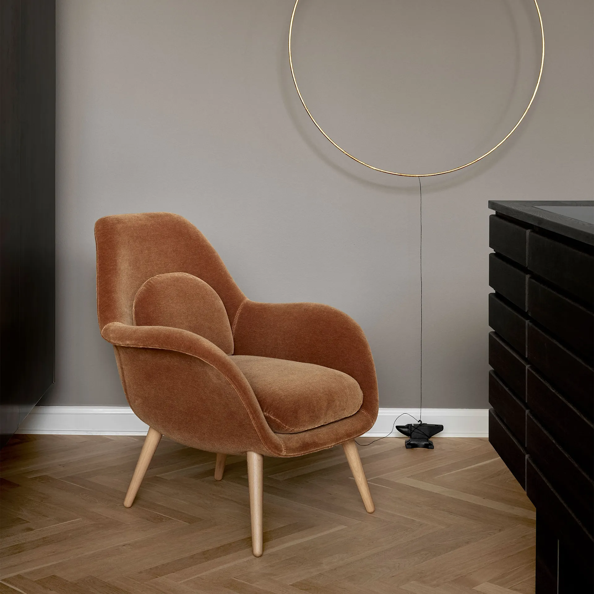 Swoon Lounge Petit Wood Base - Fredericia Furniture - NO GA