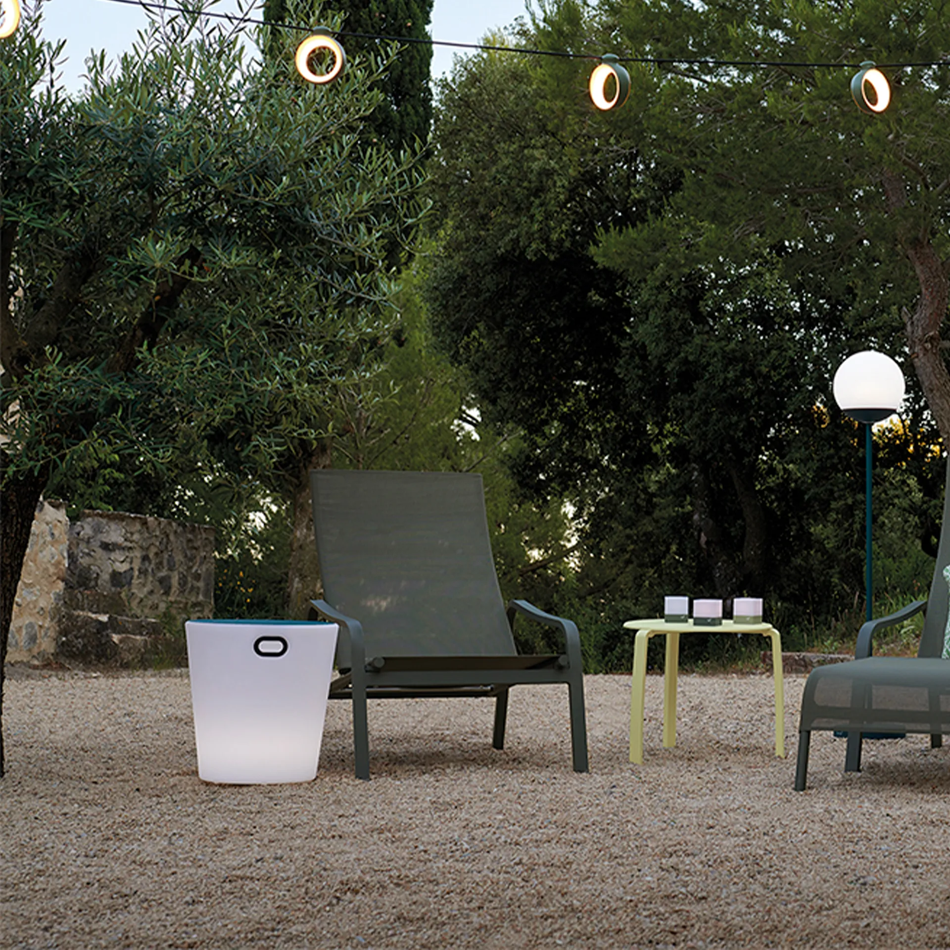 Inouï Lighting Stool - Fermob - NO GA