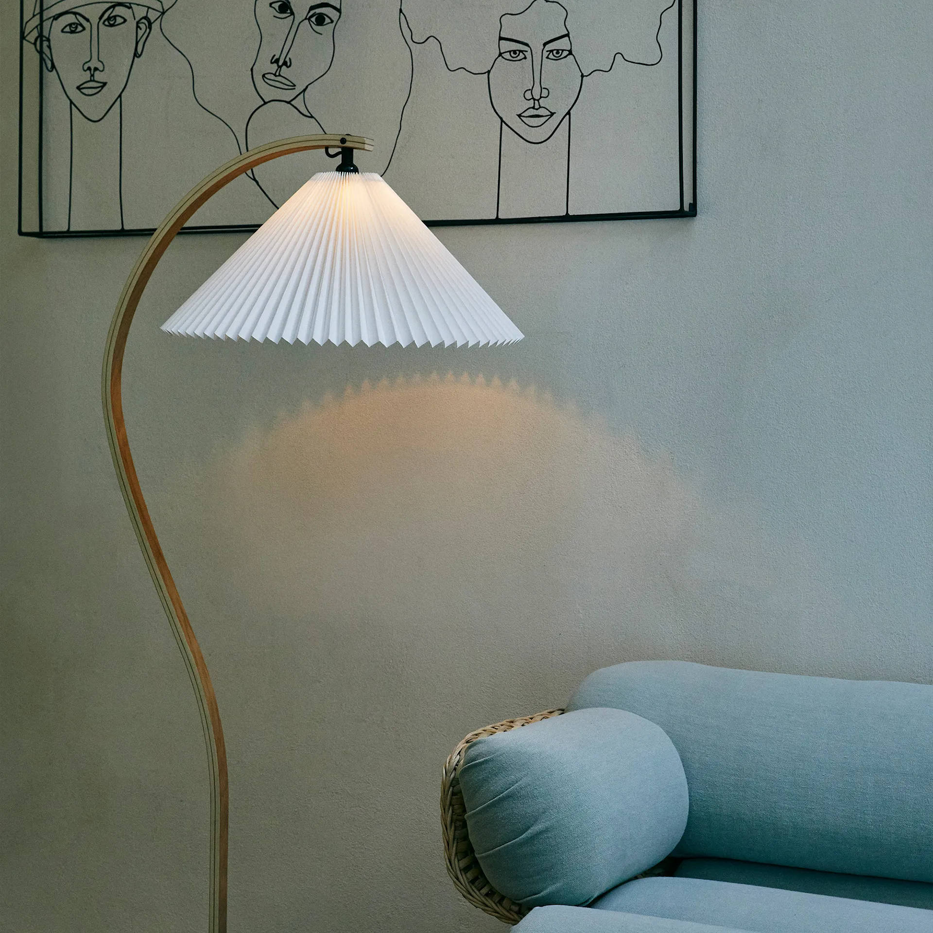 Timberline Floor Lamp - Gubi - NO GA