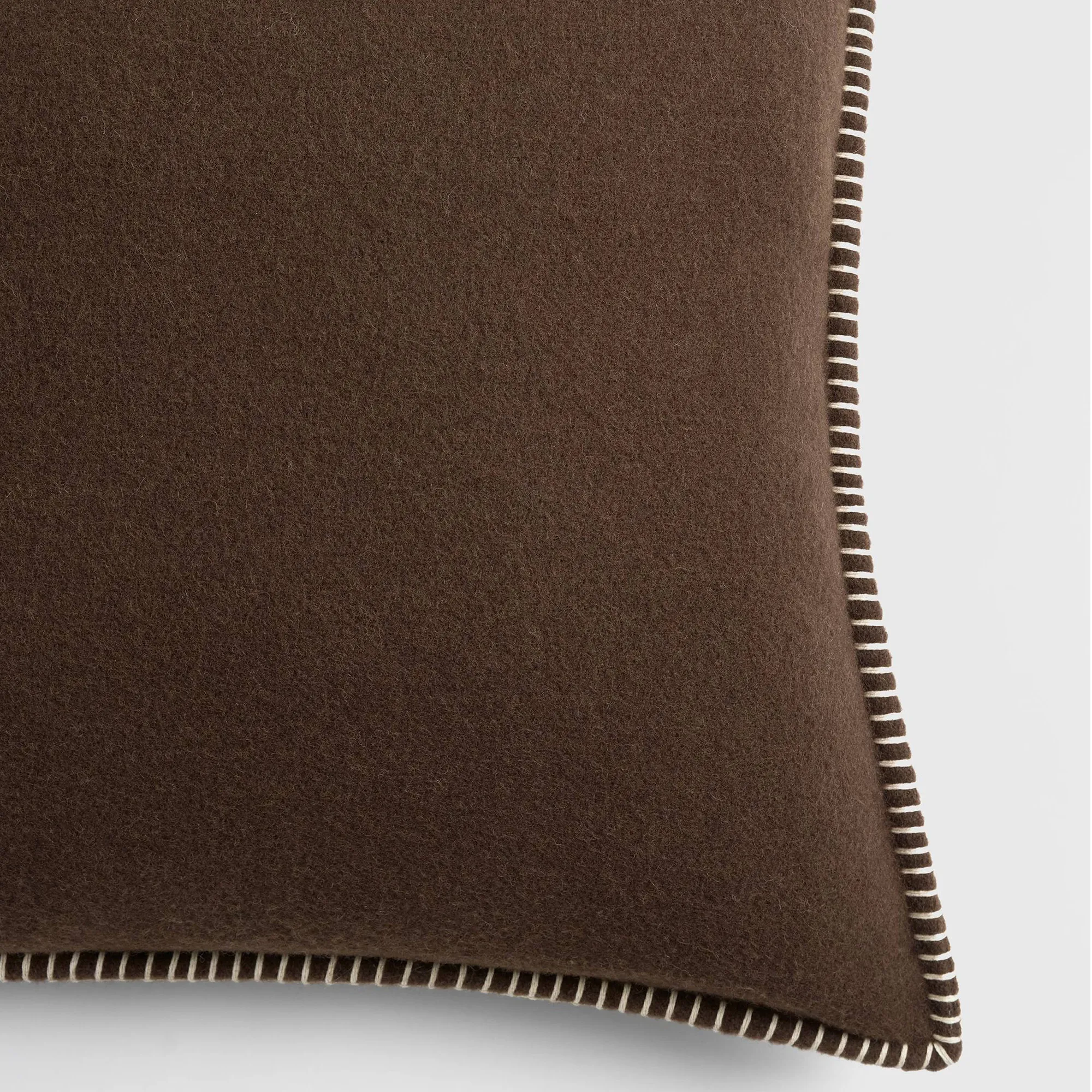 Walnut Lambswool dekorativ pute - 2