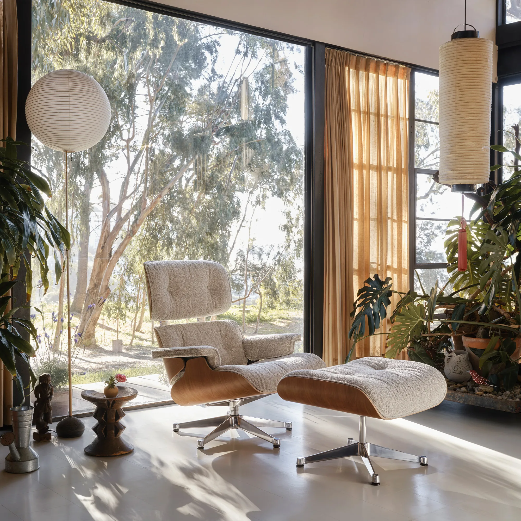 Eames Lounge Chair - 3
