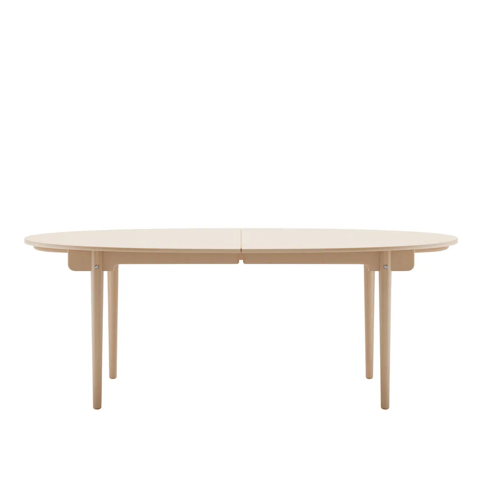 CH338, Clear lacquered Beech, with space for 4 additional discs