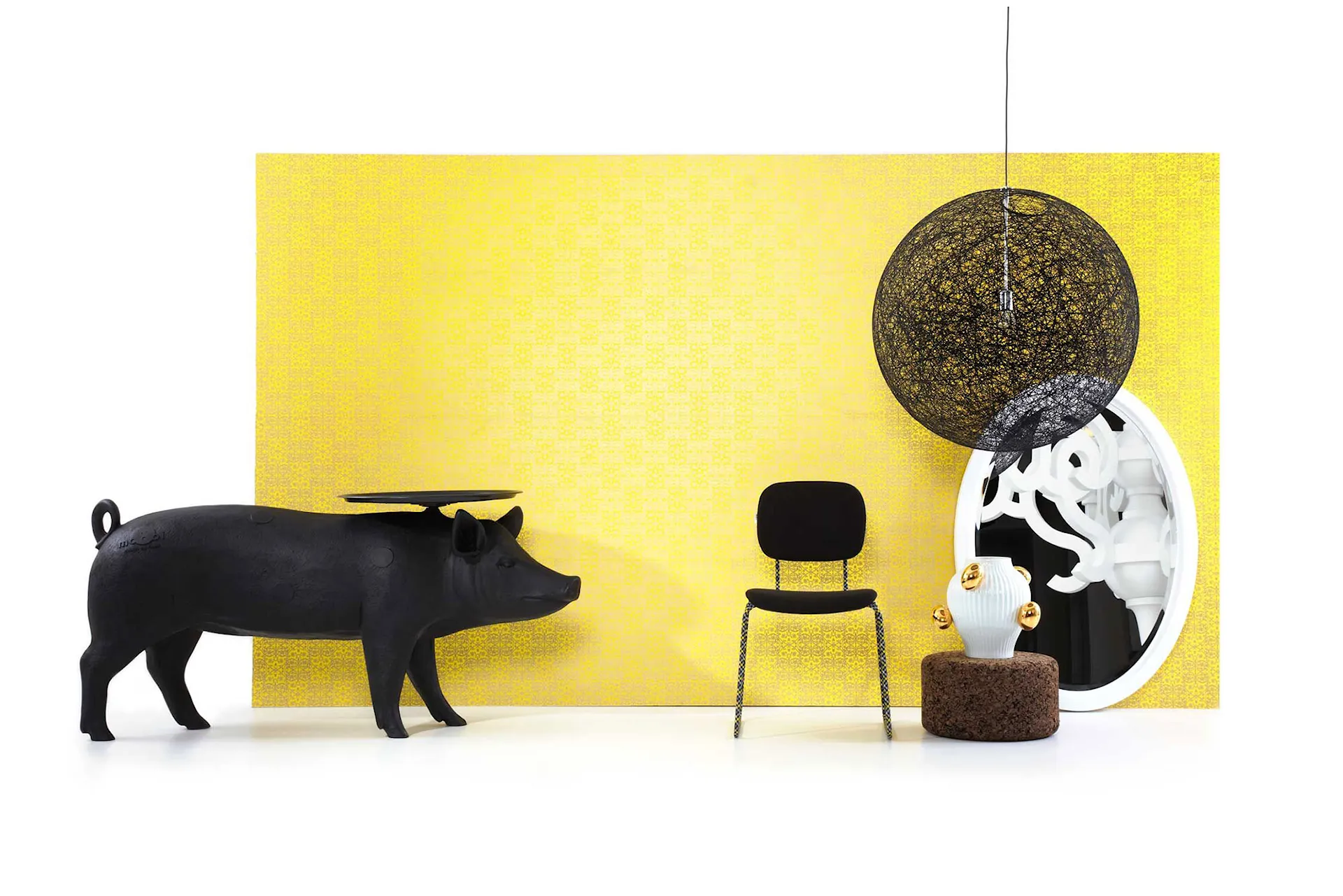 Pig Table - Moooi - Front Design - NO GA