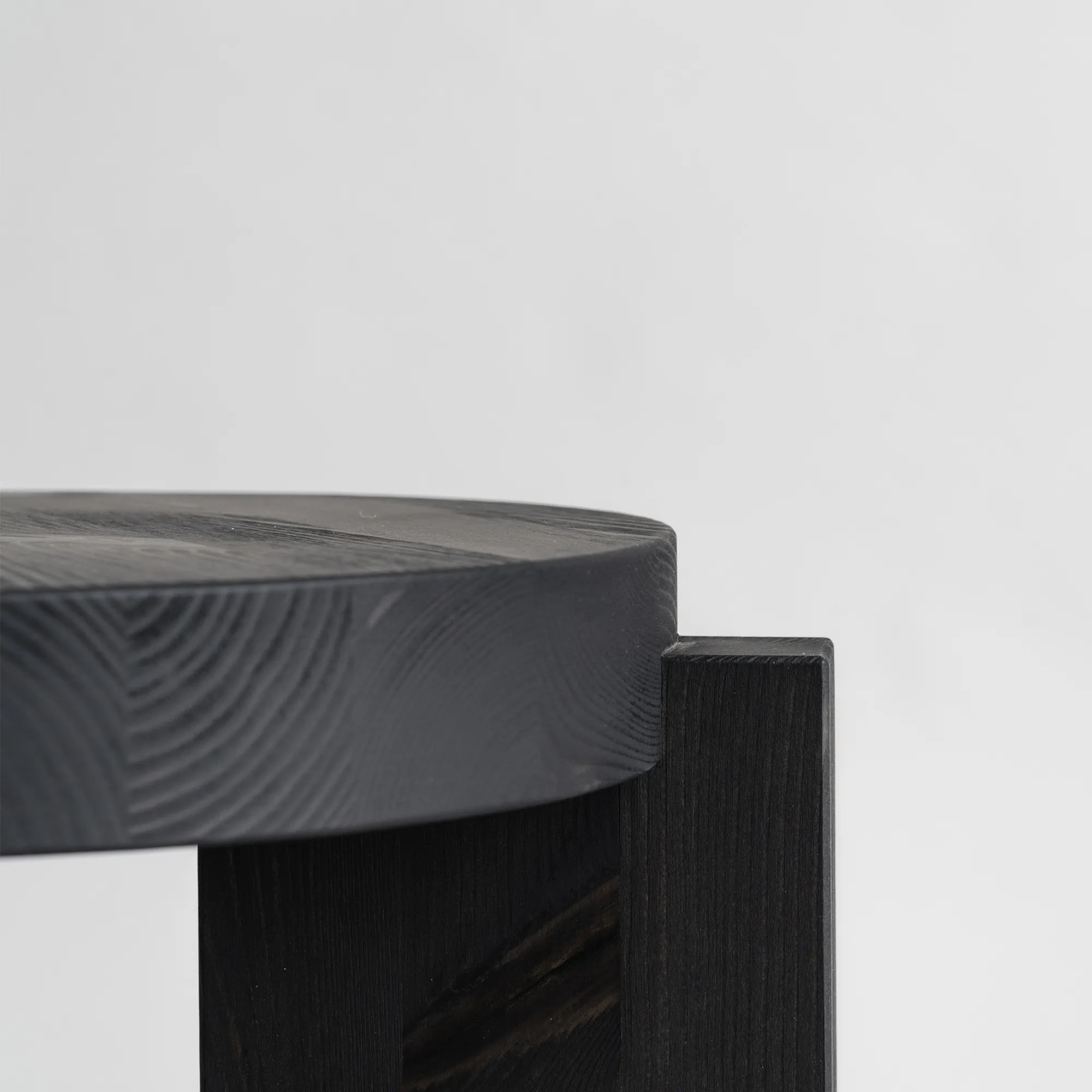 001 Stool Black - 10