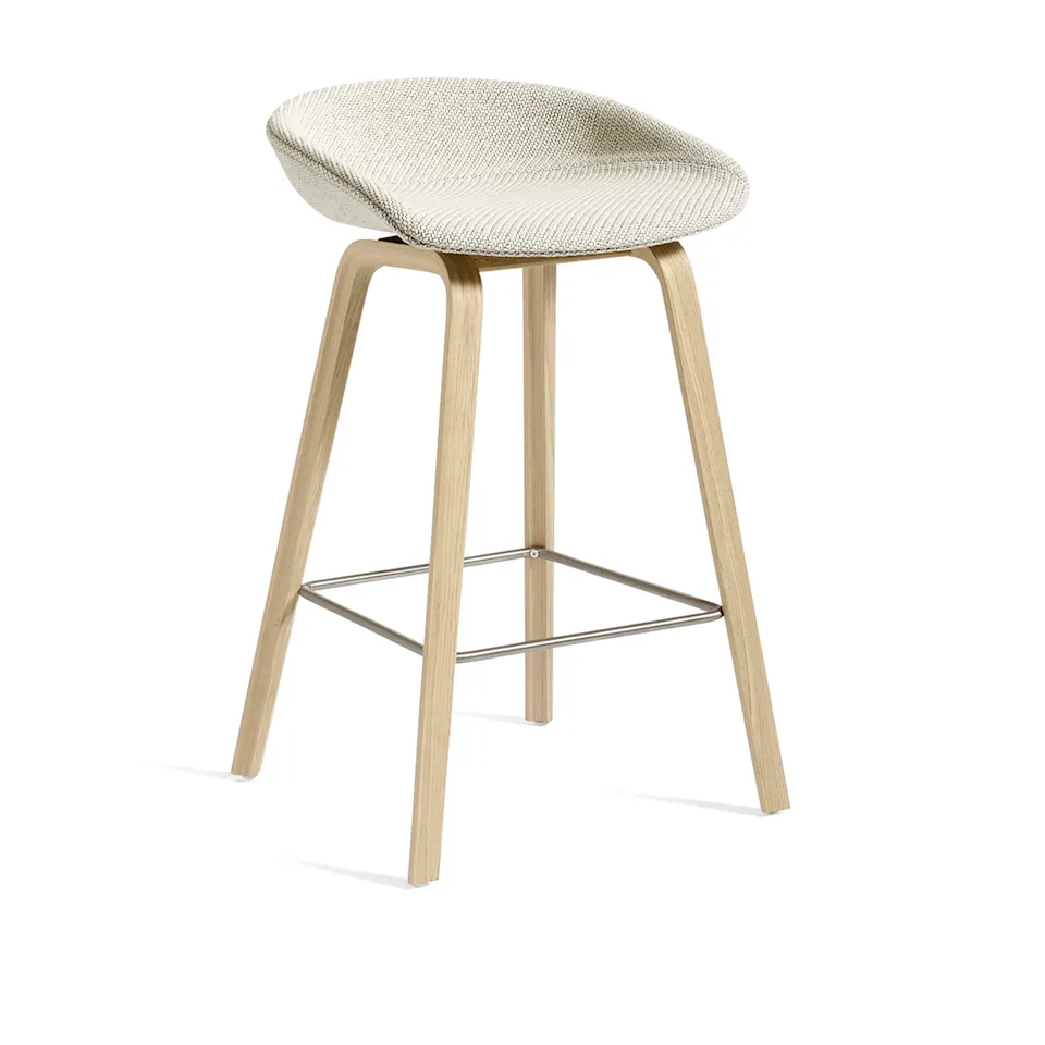 About a Stool AAS33 barstol Low Oak